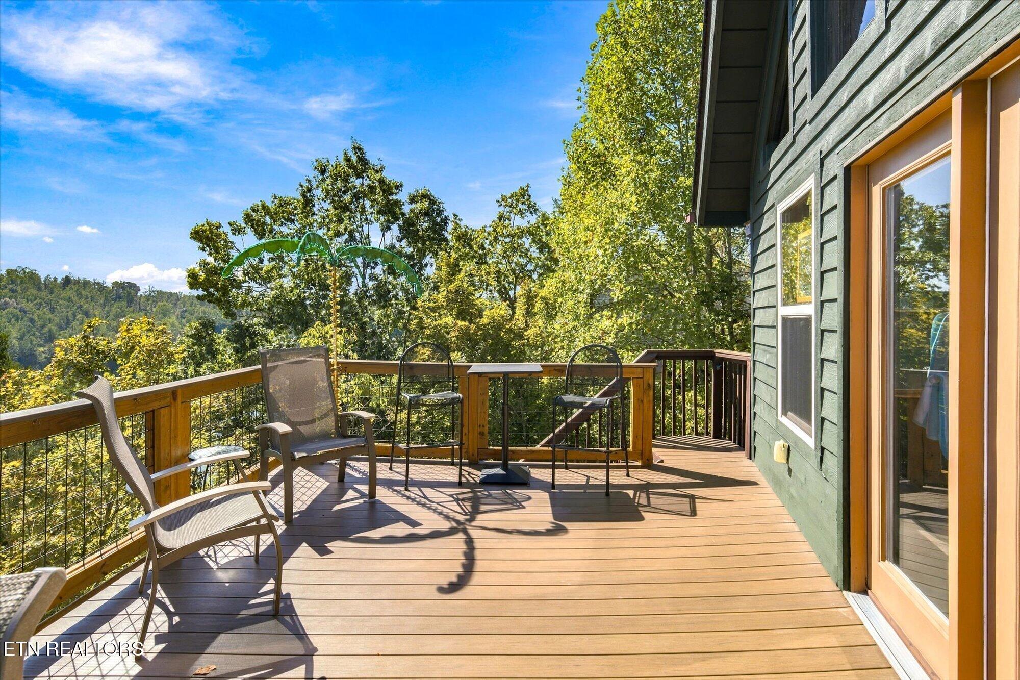 869 Flat Hollow Marina Road Speedwell TN 37870