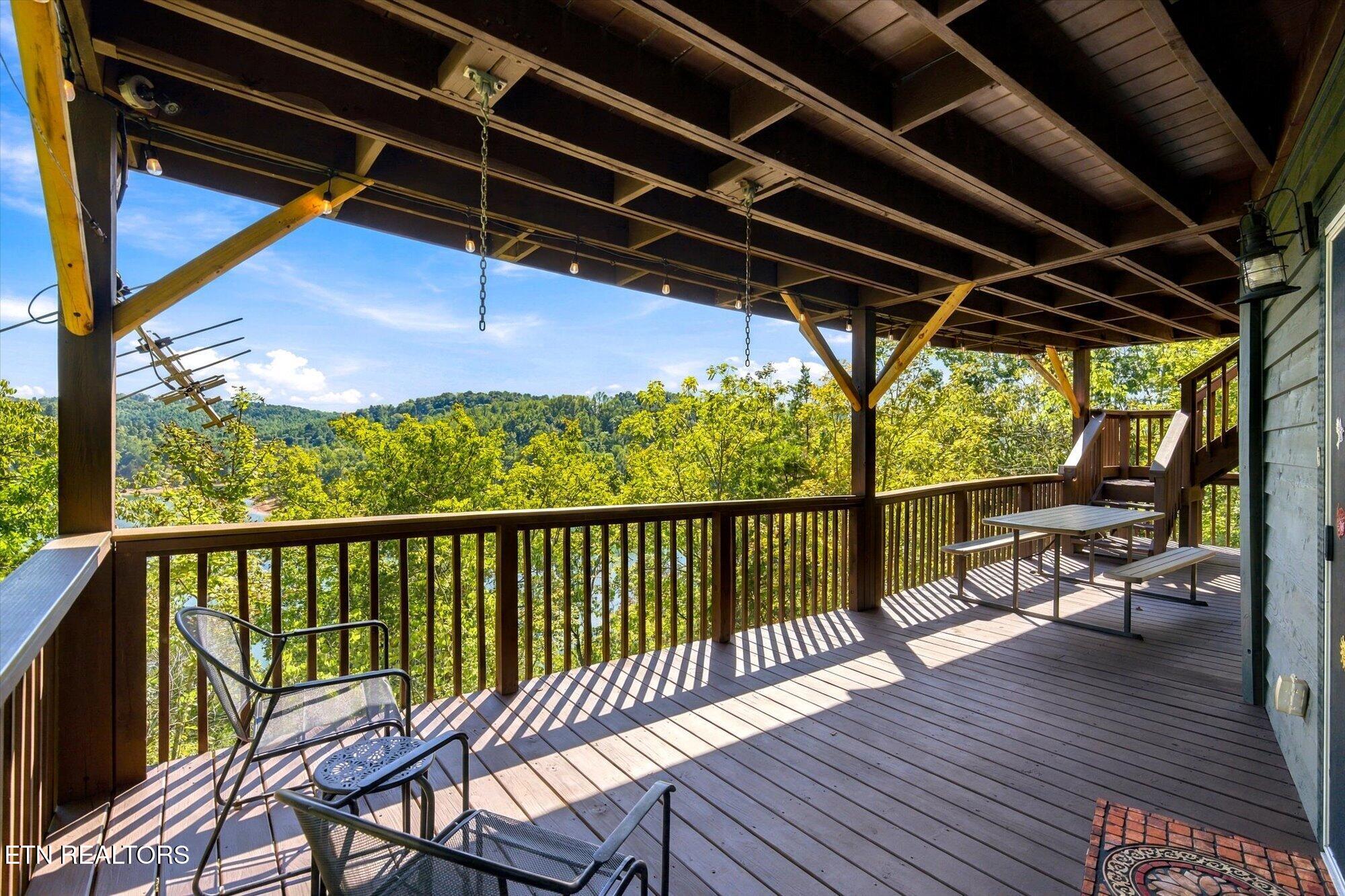 869 Flat Hollow Marina Road Speedwell TN 37870