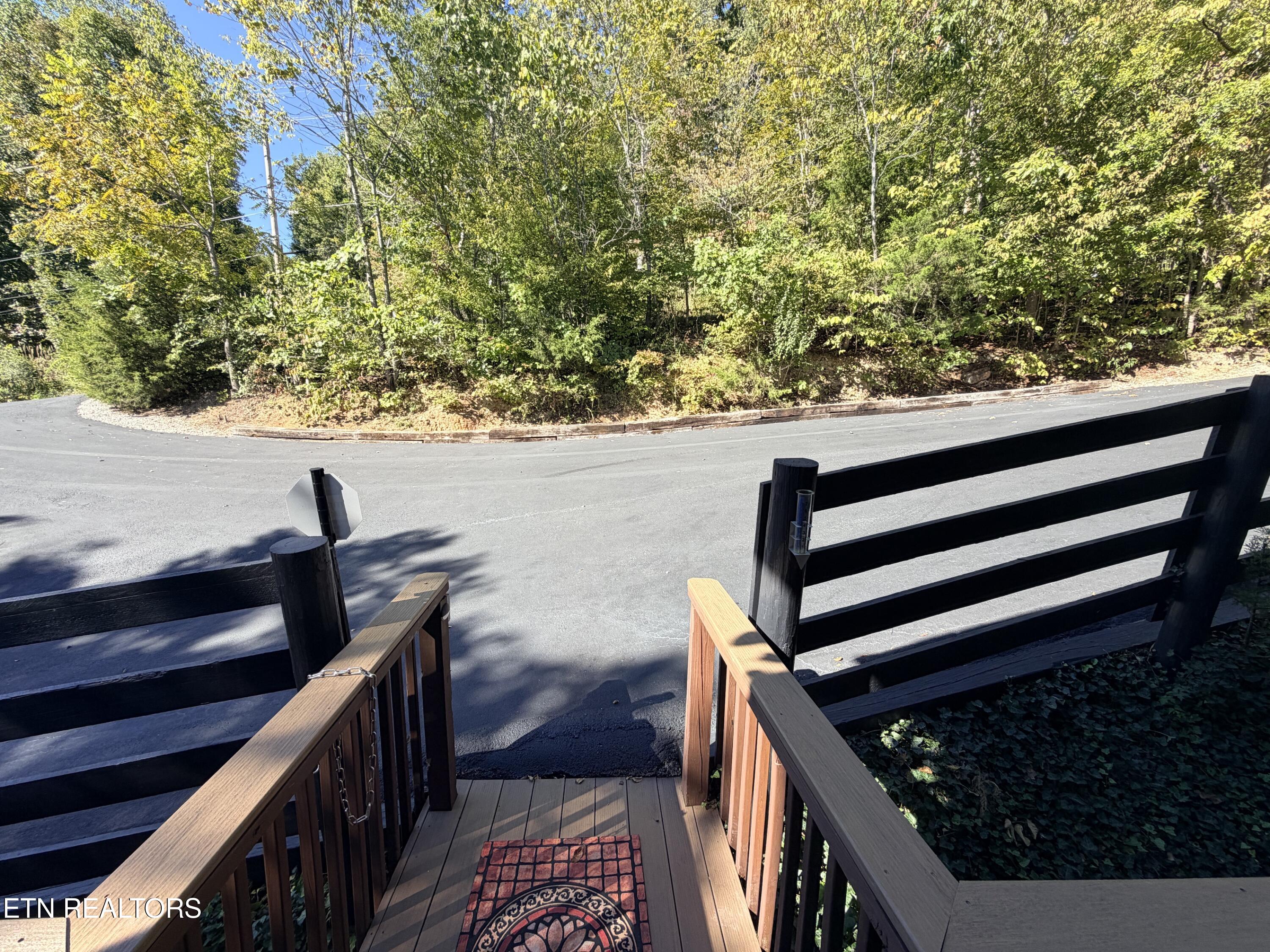 869 Flat Hollow Marina Road Speedwell TN 37870