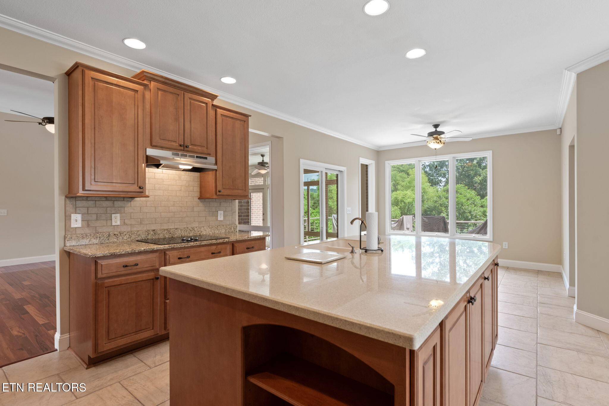 208 High Pointe Village Way Kingston TN 37763