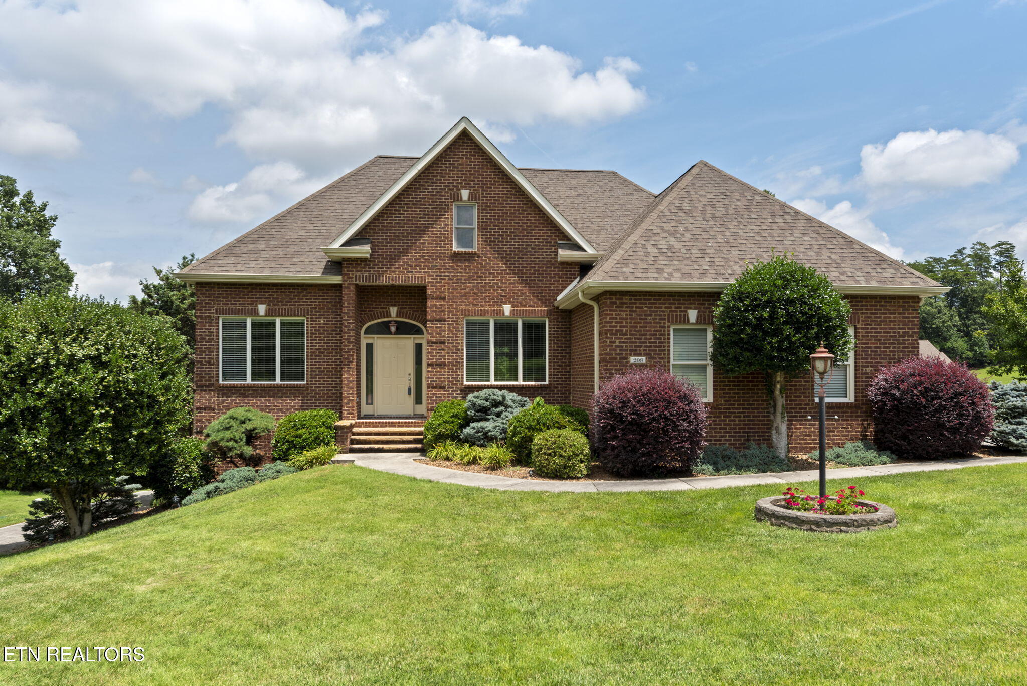 208 High Pointe Village Way Kingston TN 37763