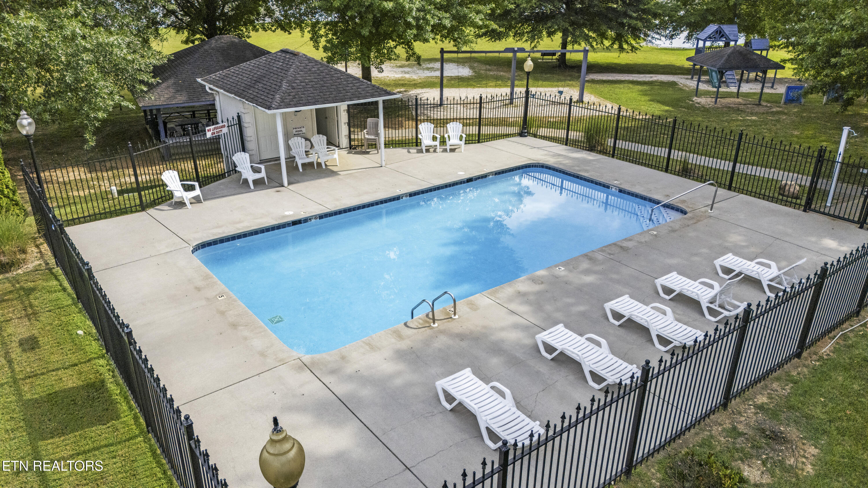 208 High Pointe Village Way Kingston TN 37763