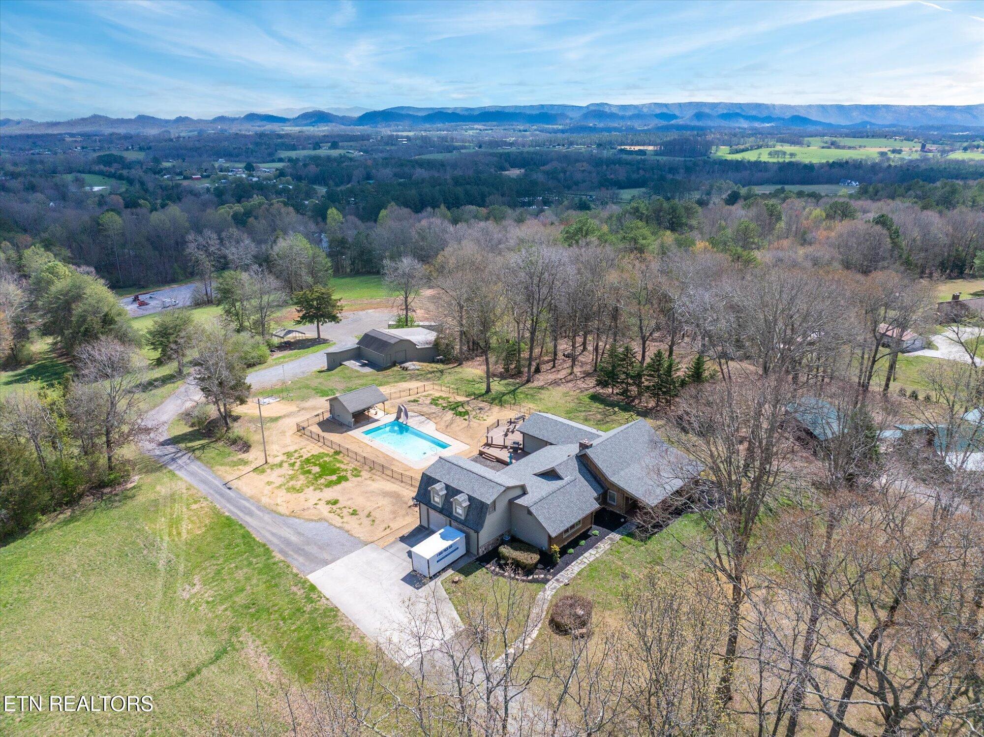 209 County Road 576 Englewood TN 37329
