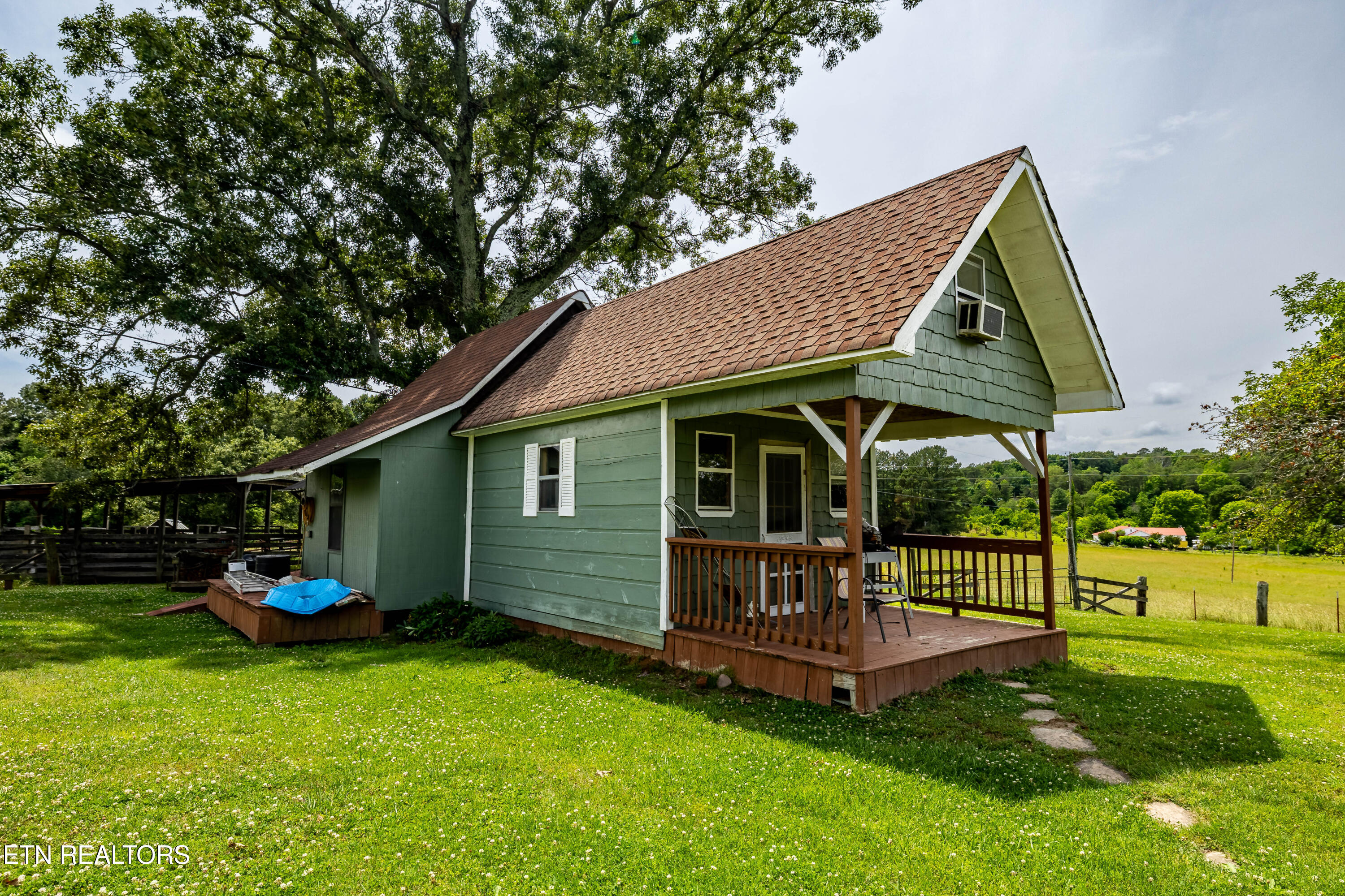 360 Forkners Chapel Road Sweetwater TN 37874
