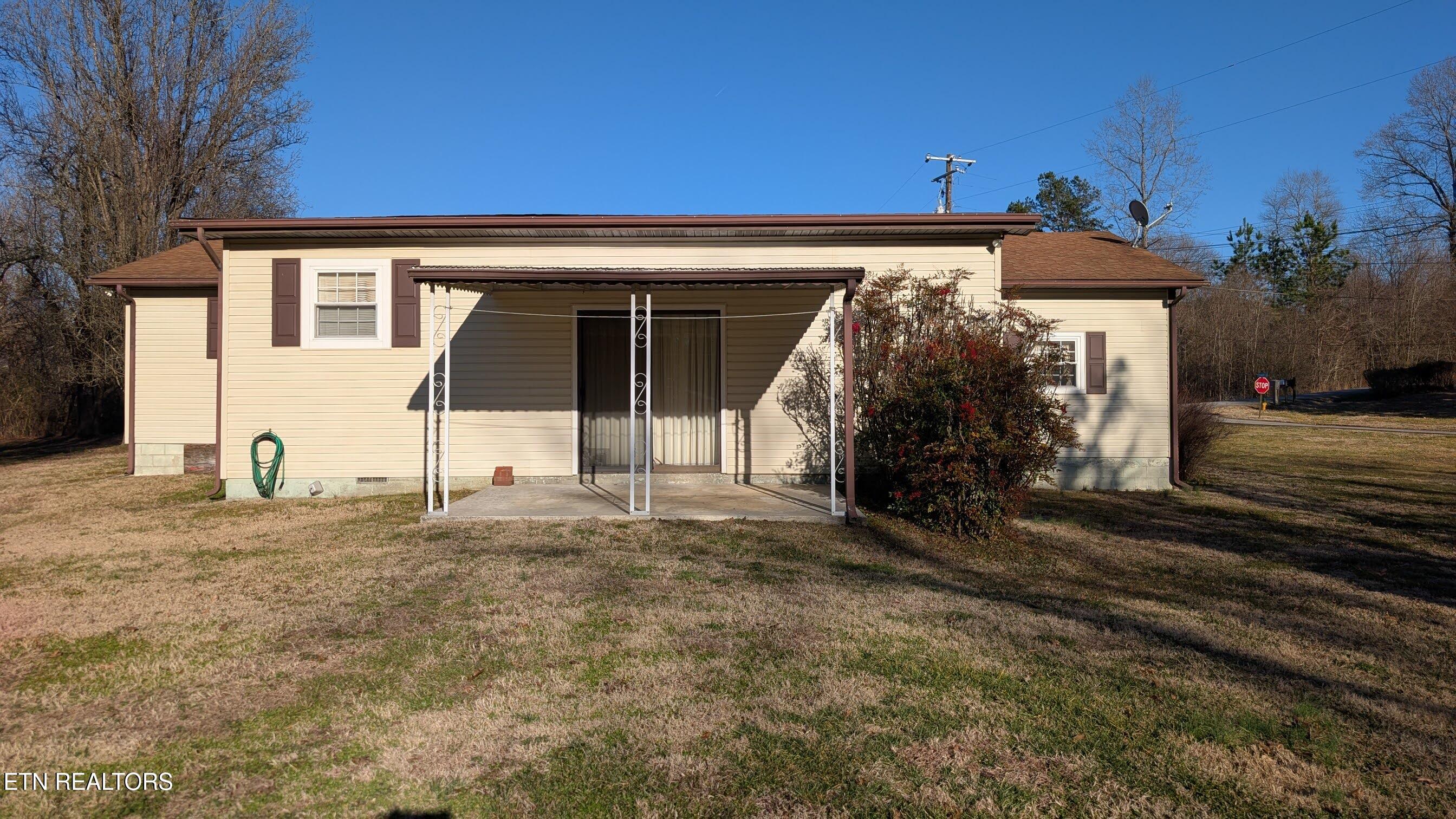 400 Maple Avenue Oliver Springs TN 37840