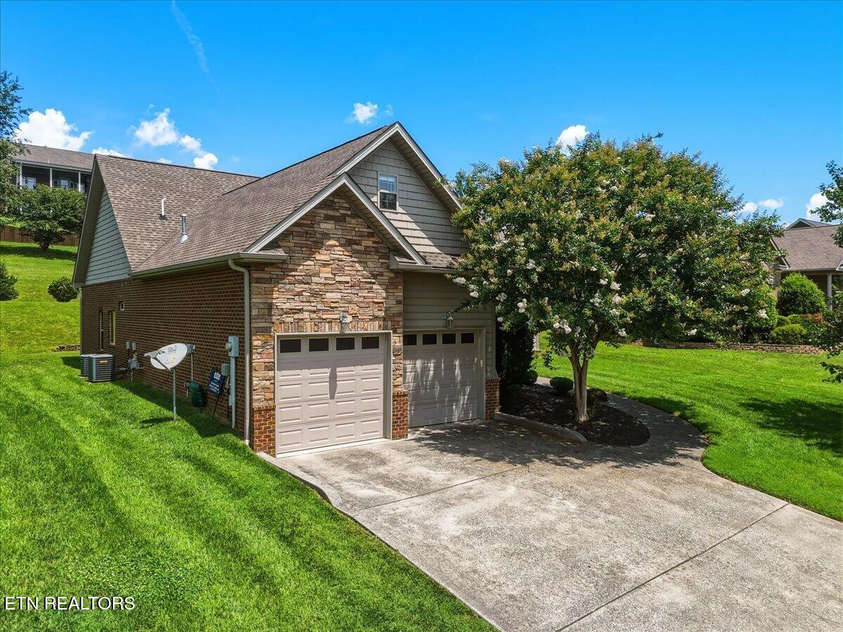 714 Kennesaw Lane Lenoir City TN 37771