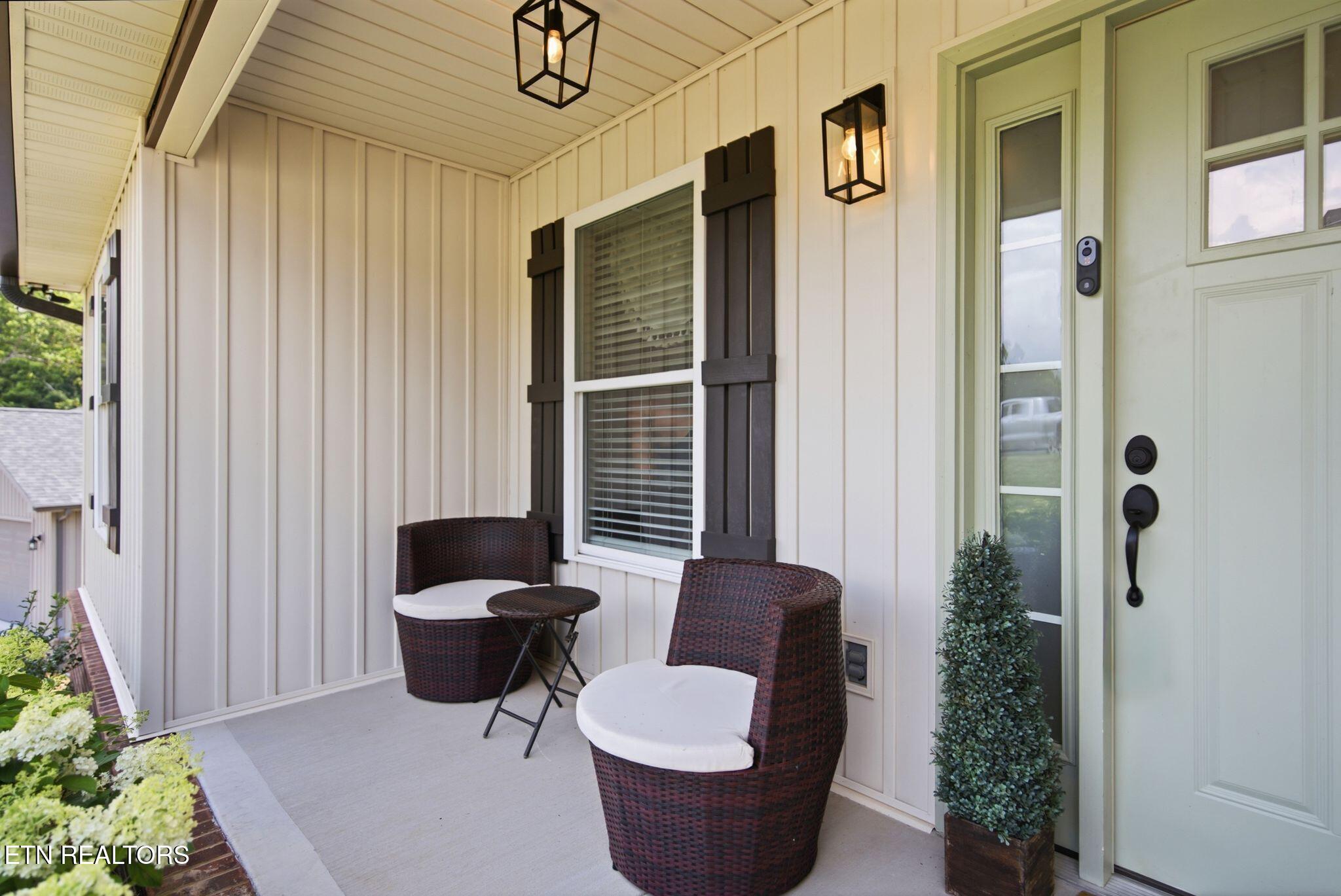 2046 Kings View Loop Seymour TN 37865