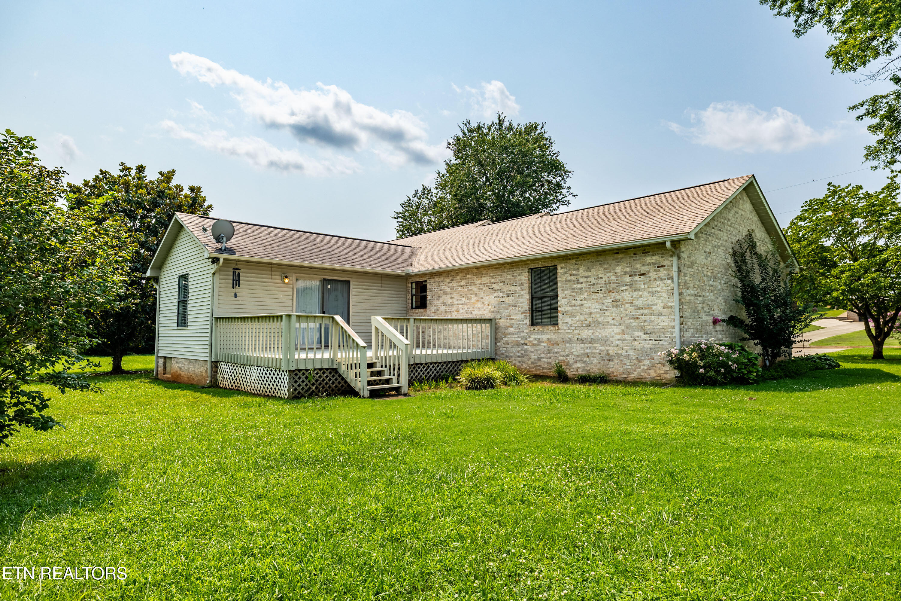 478 Wilaway Road Maryville TN 37801