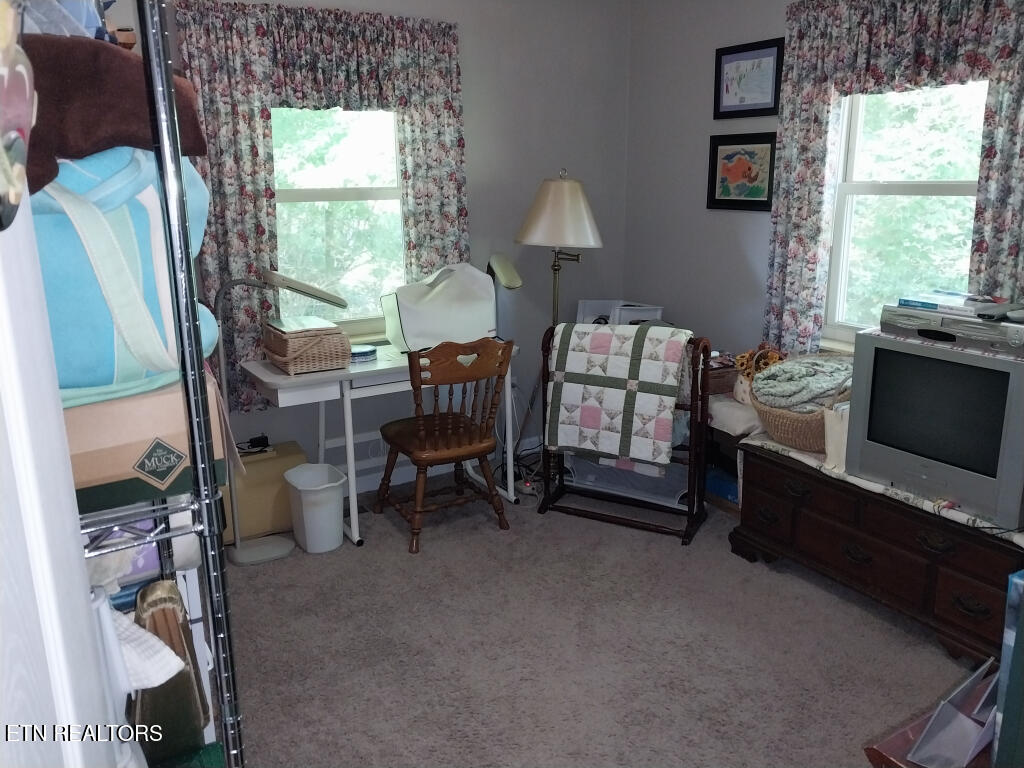 3381 Upper Caney Valley Road Tazewell TN 37879