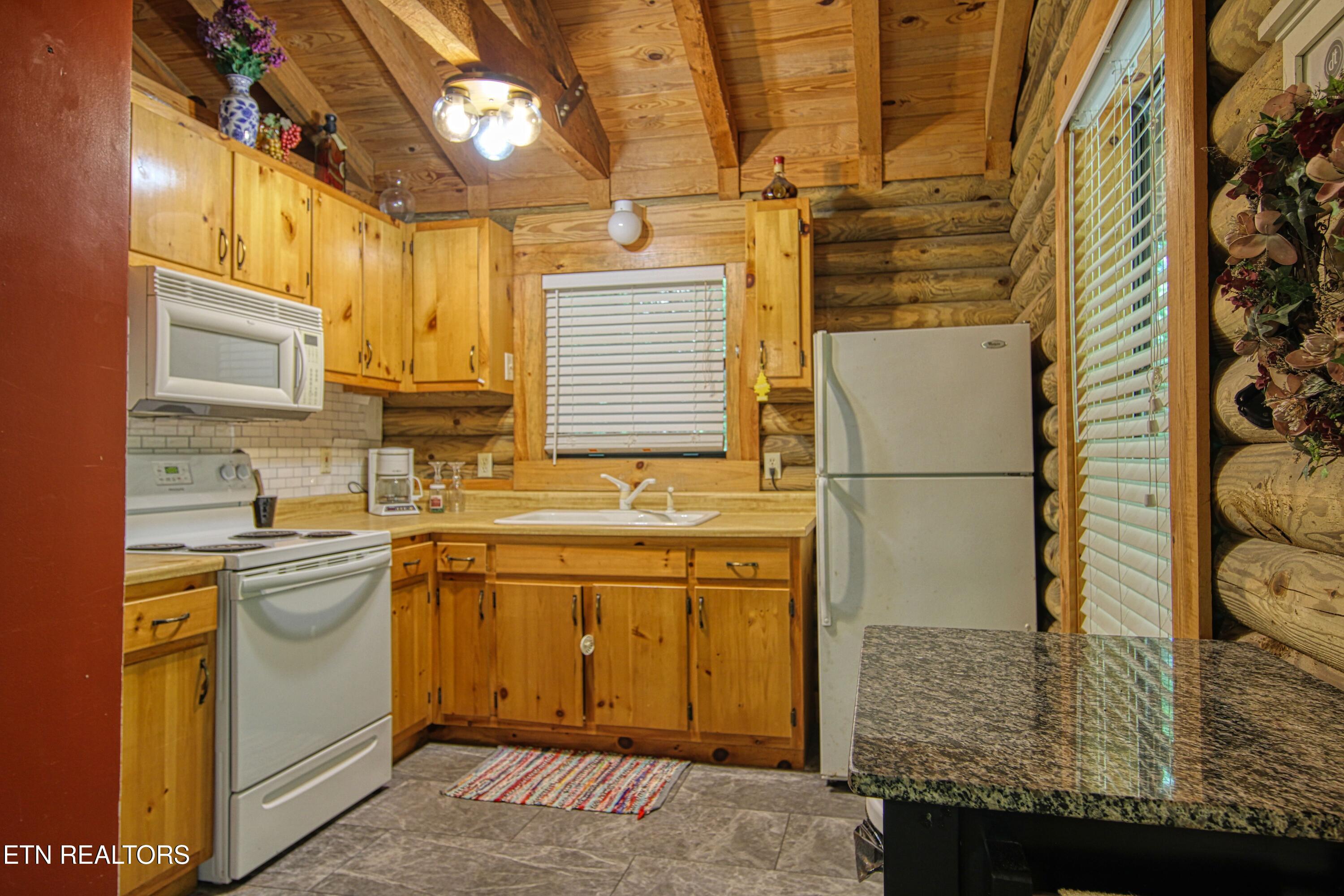 523 General Lane Jamestown TN 38556