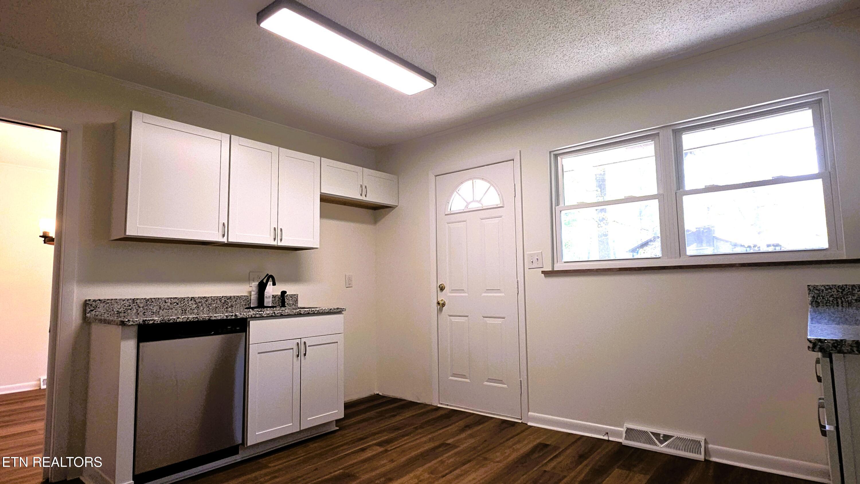 108 County Road 585 Englewood TN 37329
