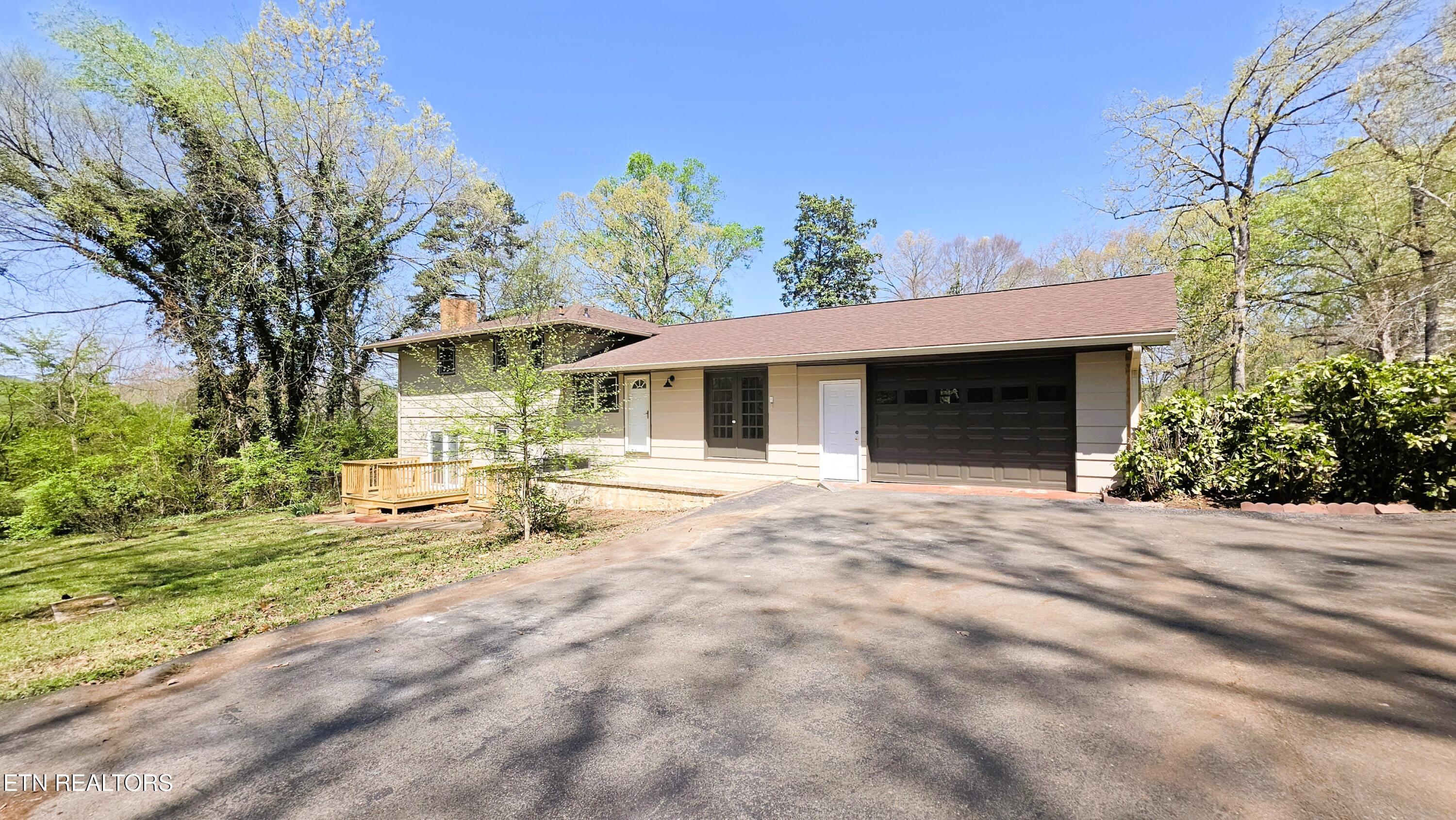 108 County Road 585 Englewood TN 37329