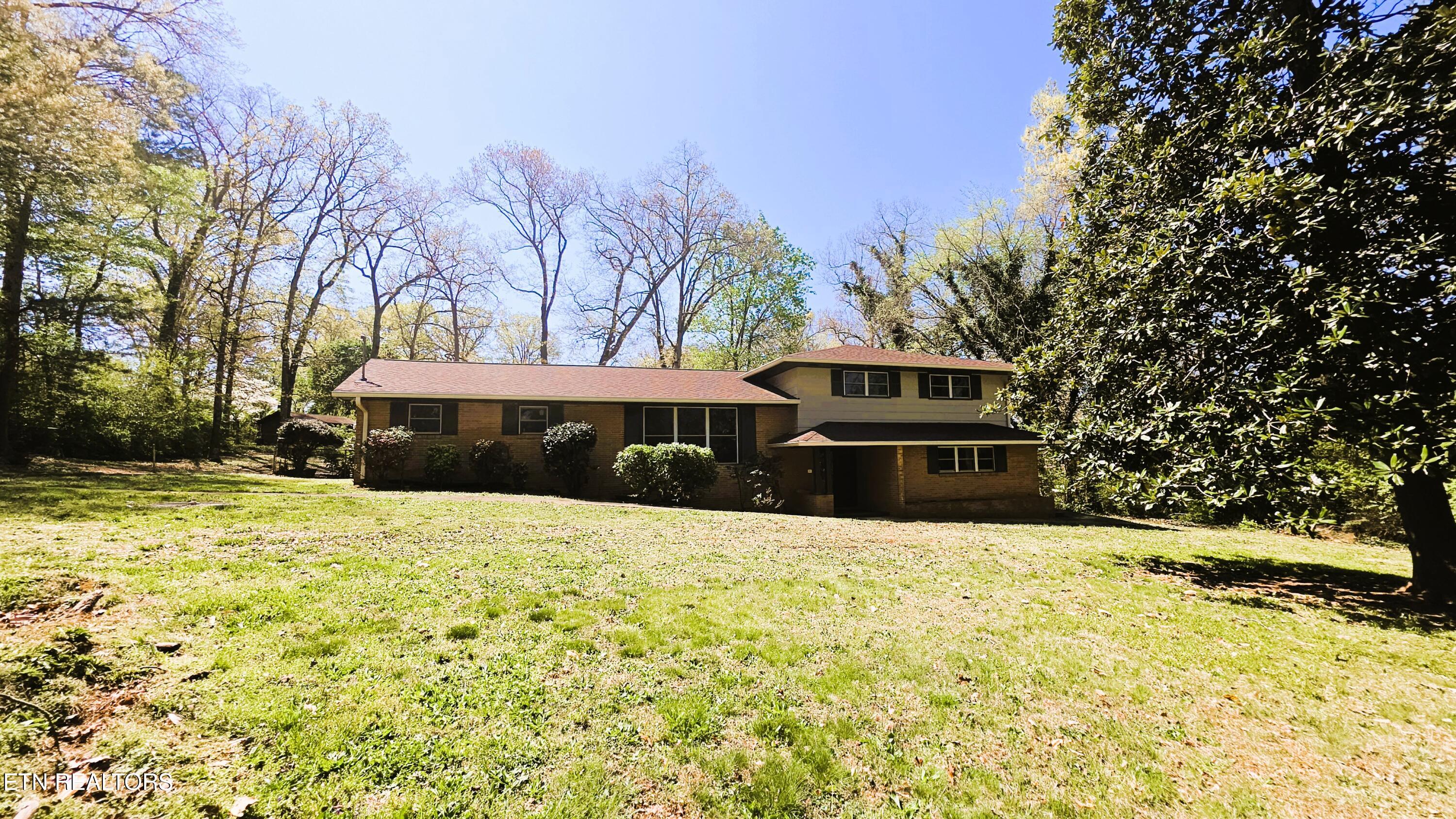 108 County Road 585 Englewood TN 37329
