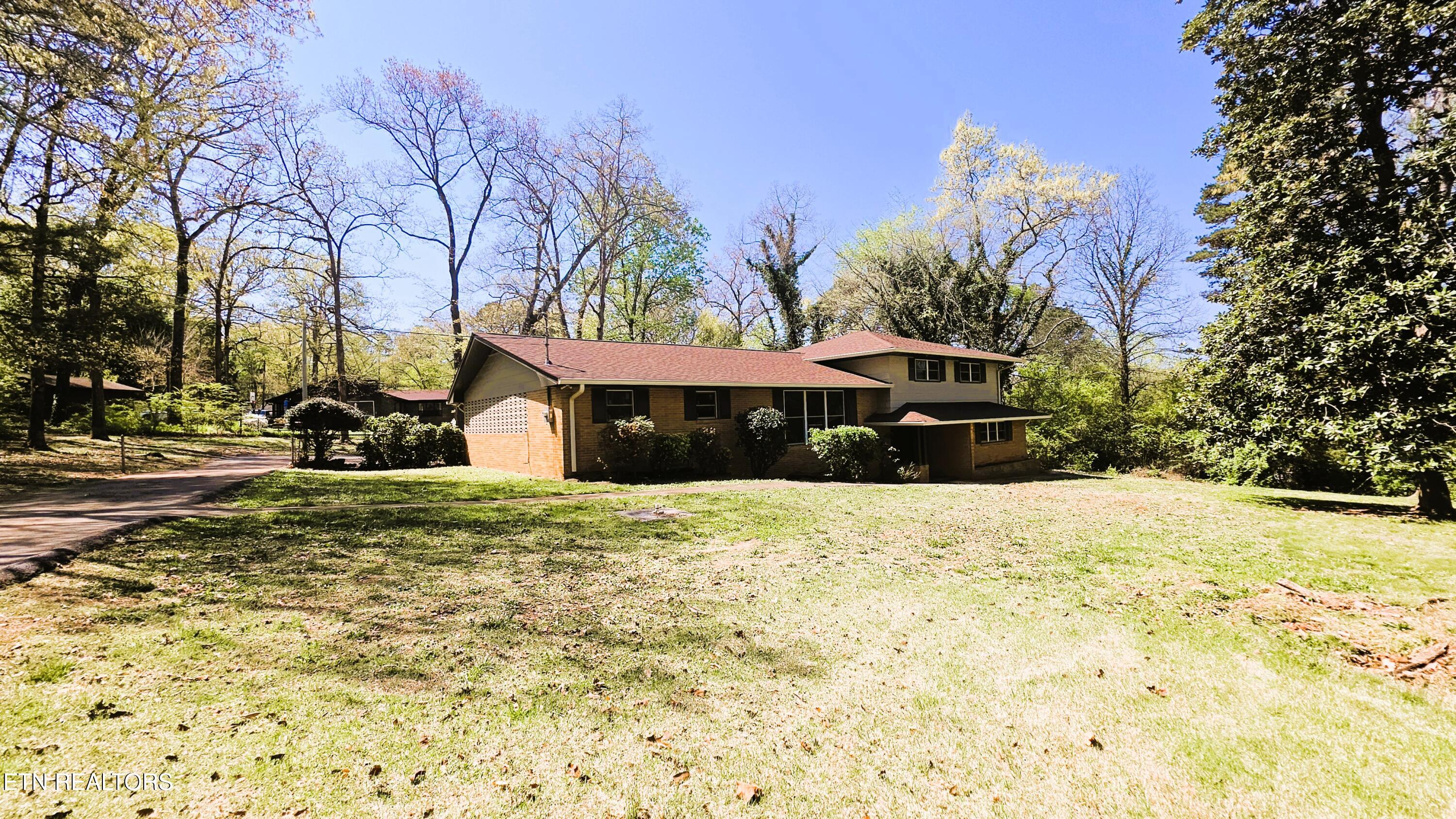 108 County Road 585 Englewood TN 37329