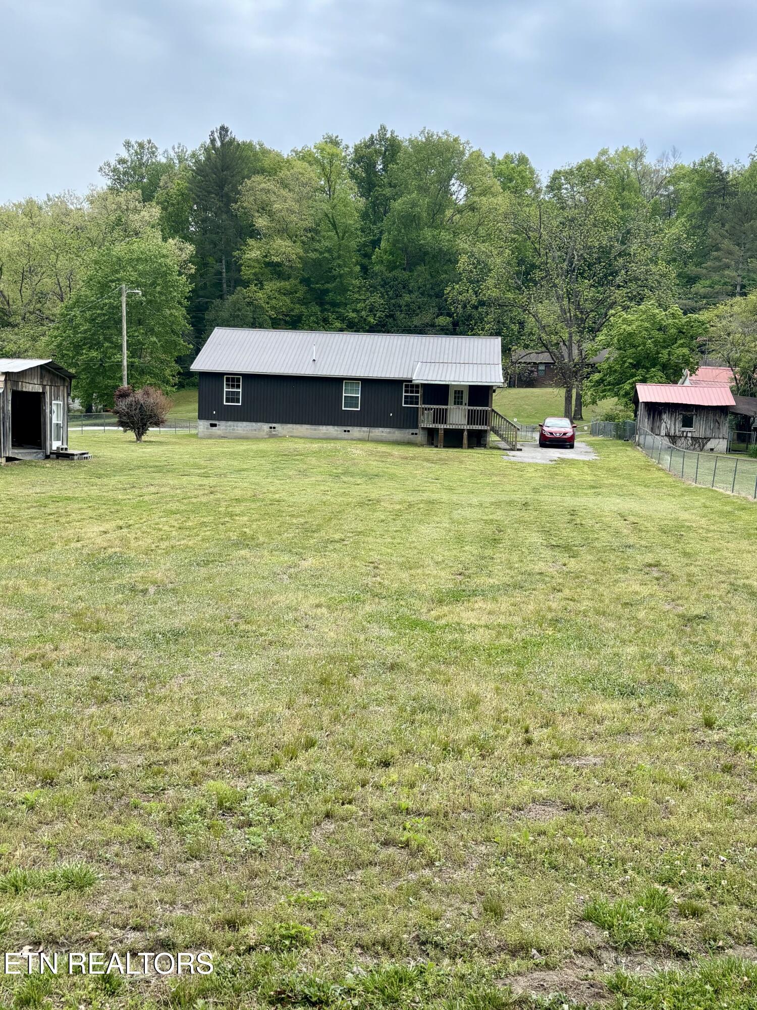 361 Cotula Road Duff TN 37729