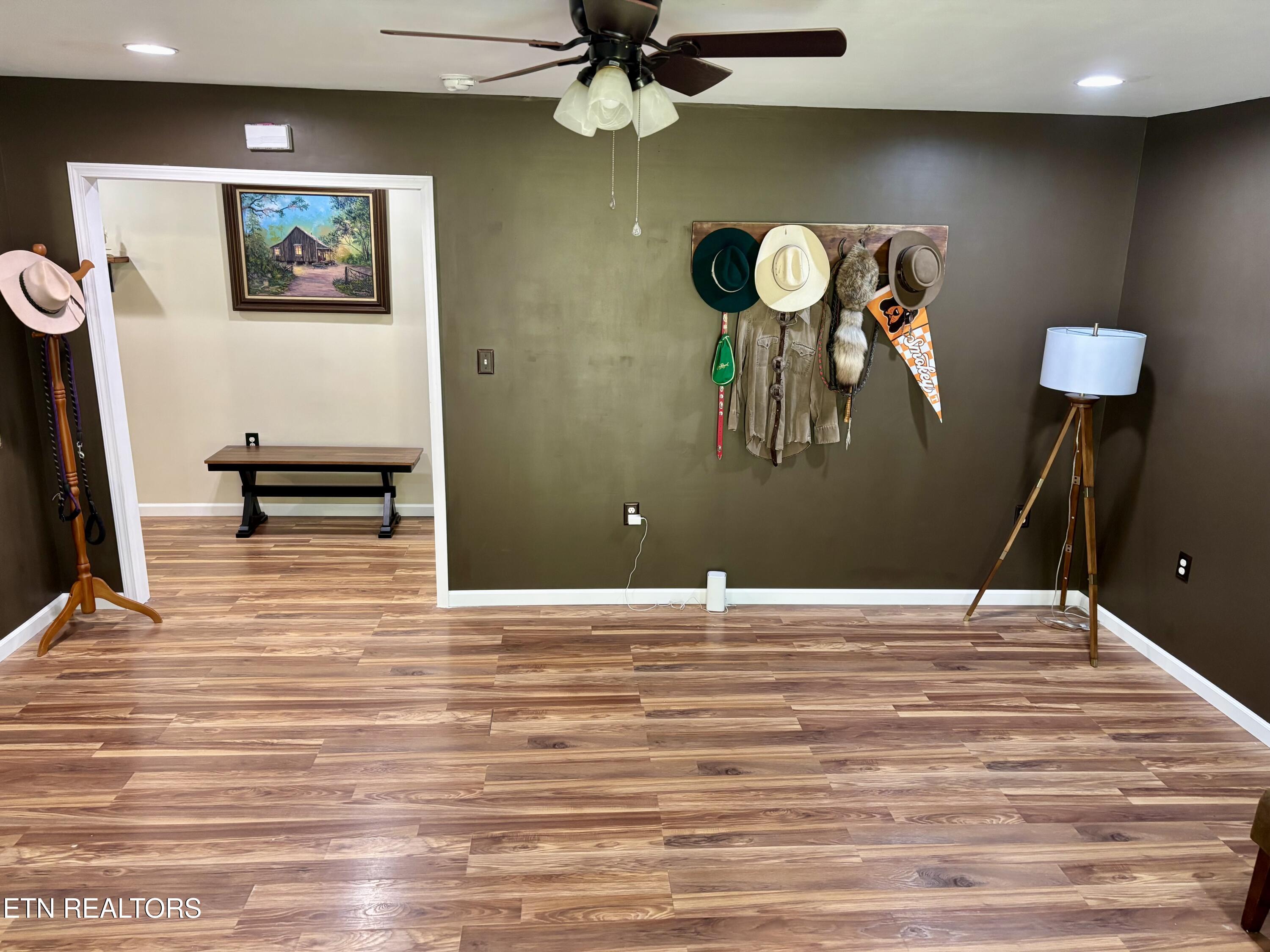 361 Cotula Road Duff TN 37729