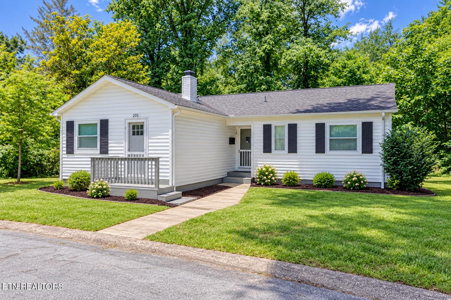 205 W Fairview Road Oak Ridge TN 37830
