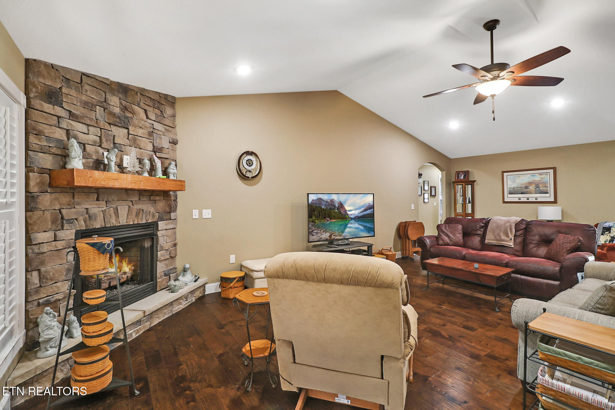 43 Renwick Drive Crossville TN 38558