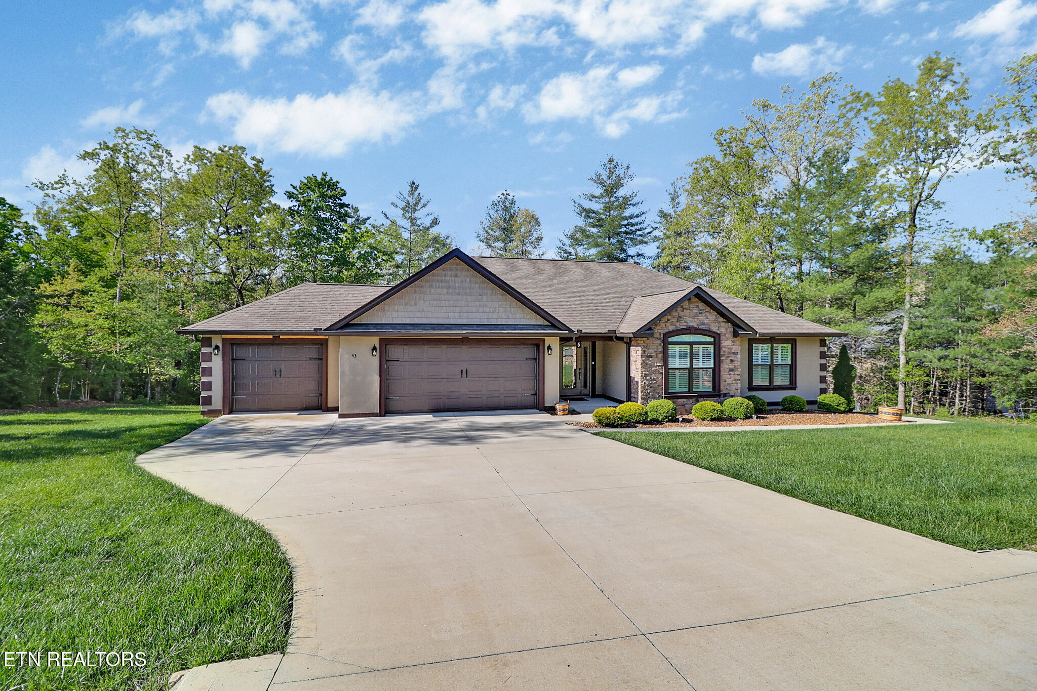 43 Renwick Drive Crossville TN 38558
