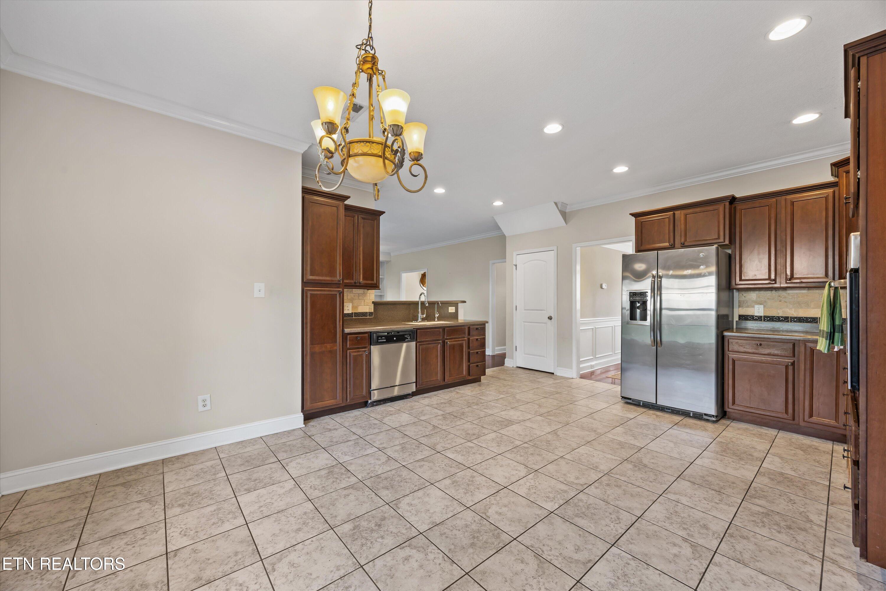 1376 Silver Leaf Drive Lenoir City TN 37772