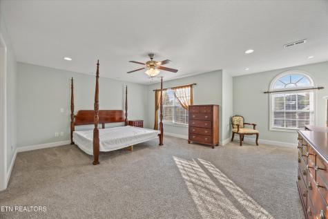 1376 Silver Leaf Drive Lenoir City TN 37772