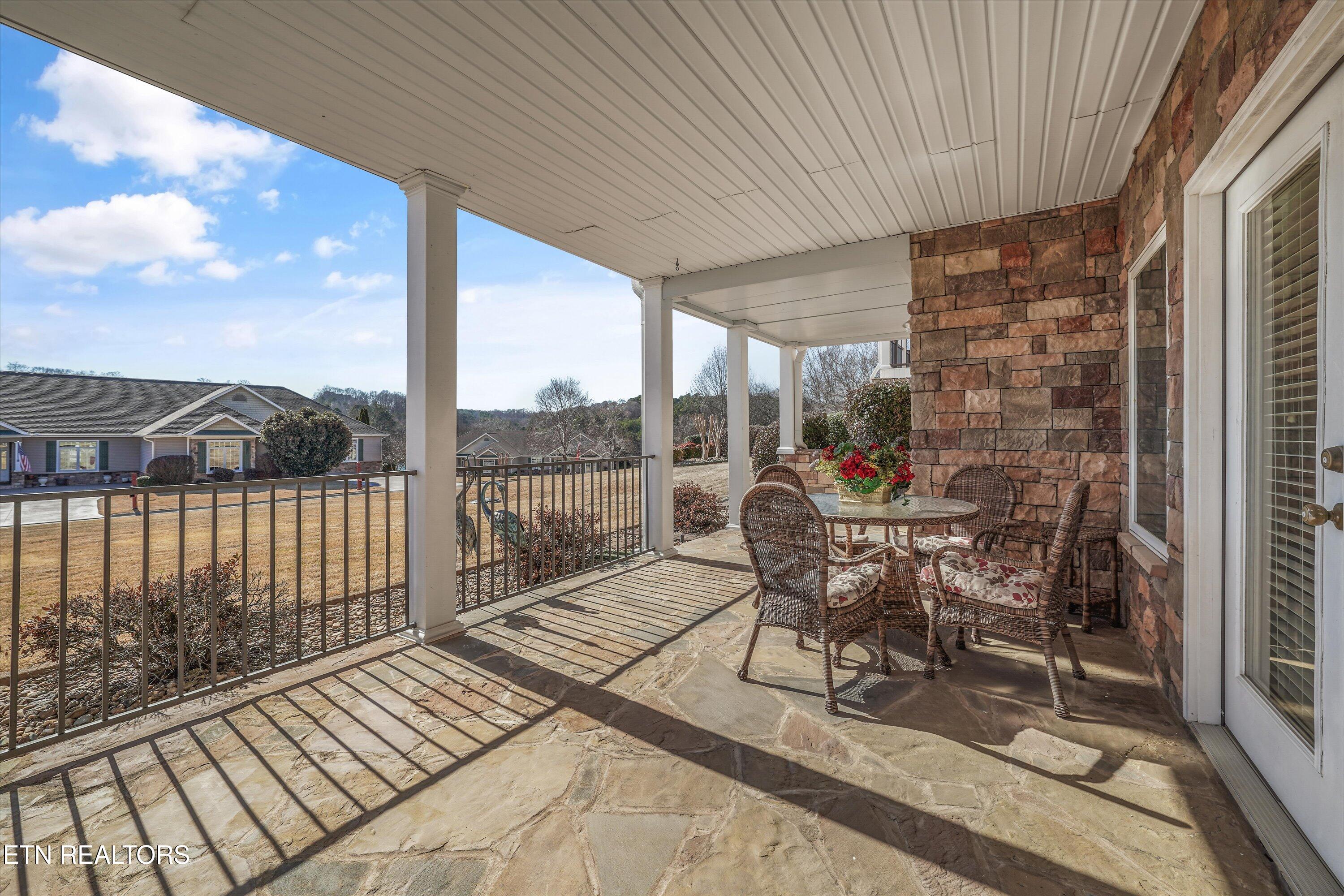 302 Chota Landing Trace Loudon TN 37774
