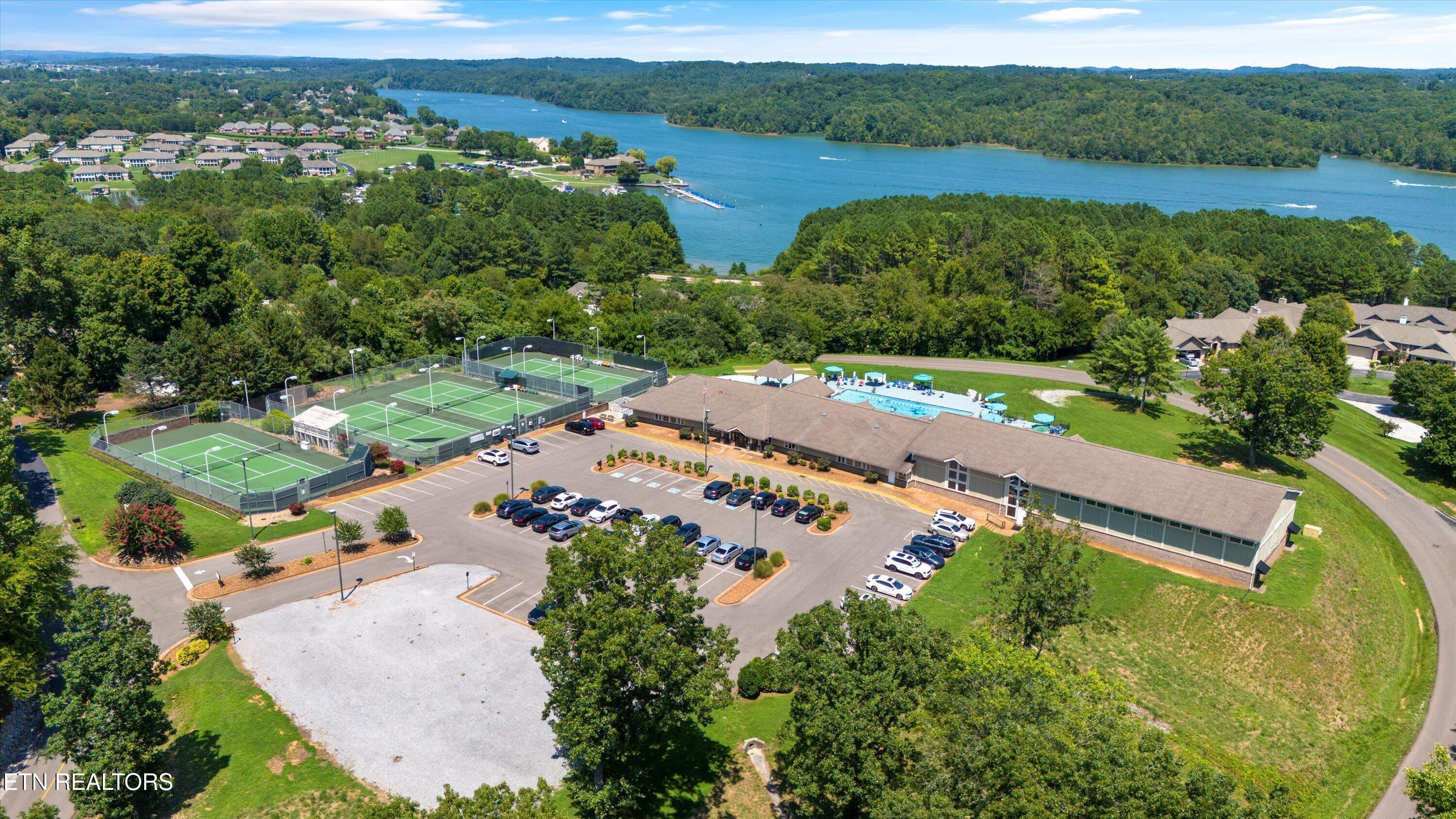 302 Chota Landing Trace Loudon TN 37774