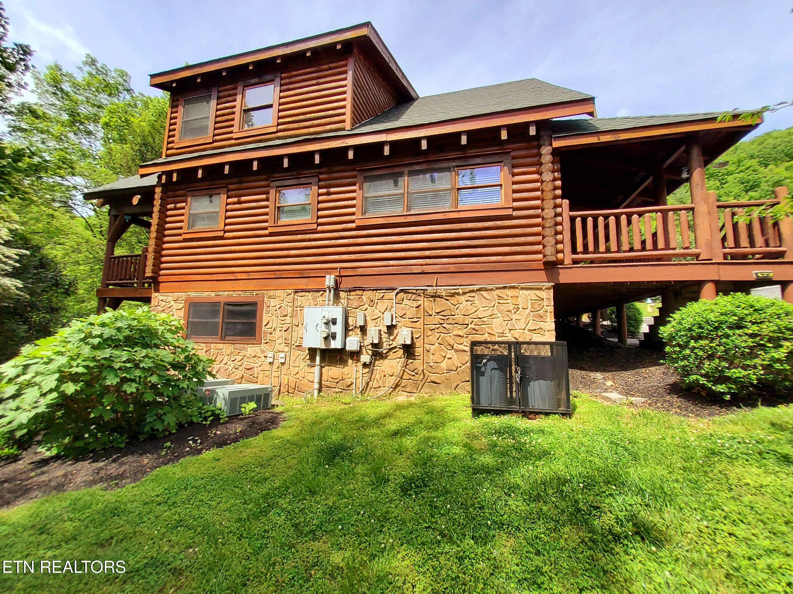 3125 Smoky Ridge Way Sevierville TN 37862