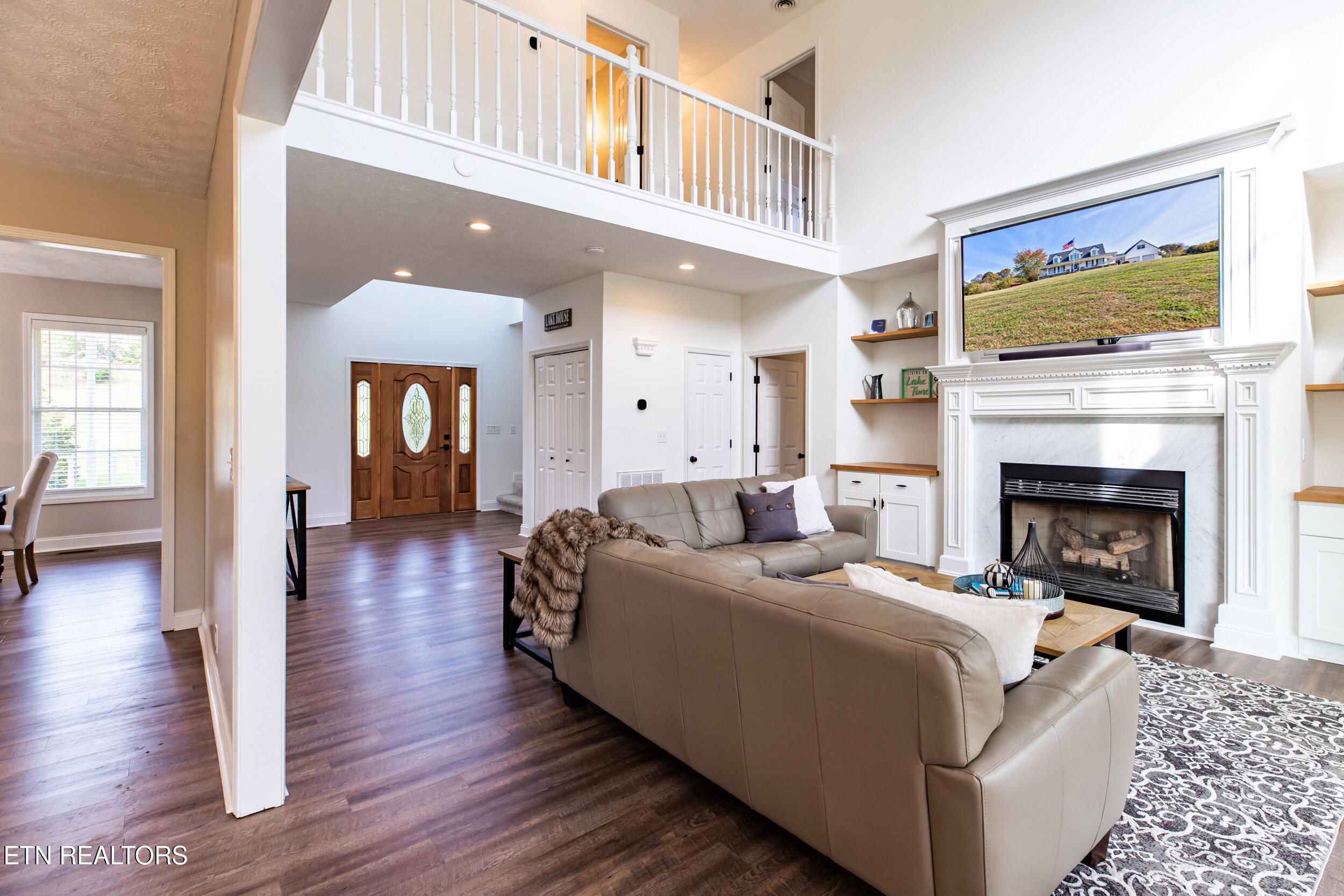 277 Deerfield Way Lafollette TN 37766