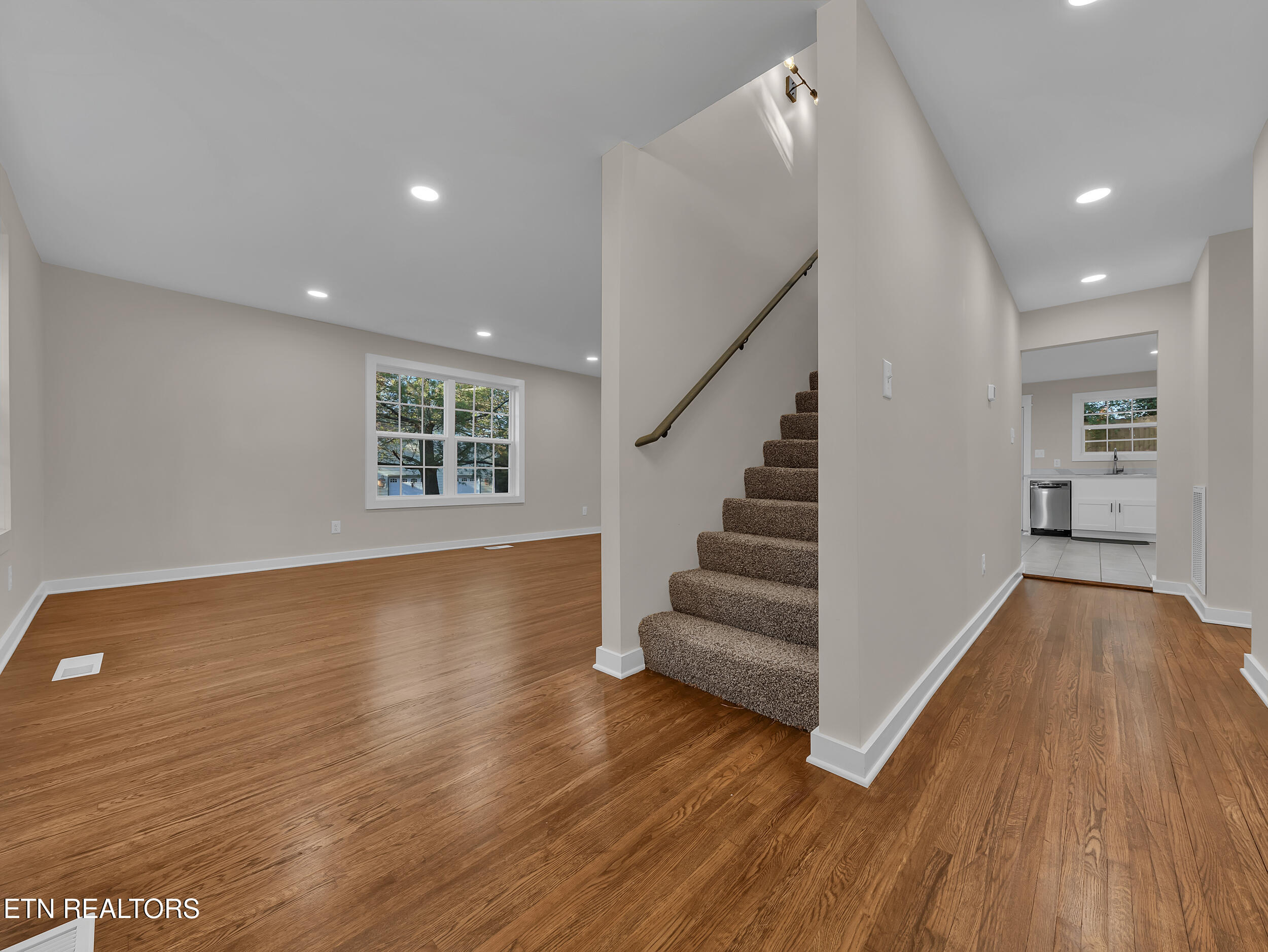 2505 Buffat Mill Road Knoxville TN 37917