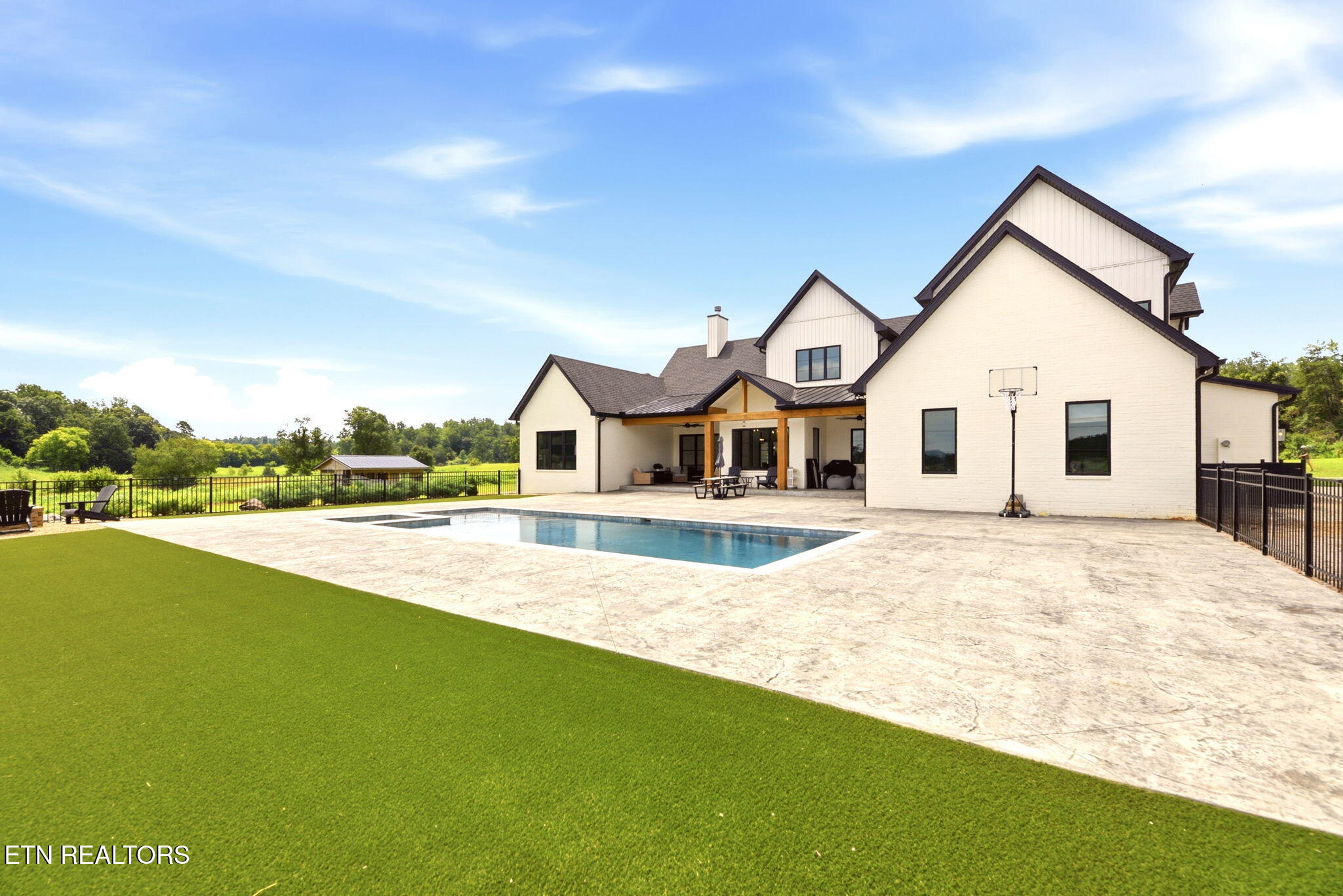 363 Zachary Road Blaine TN 37709