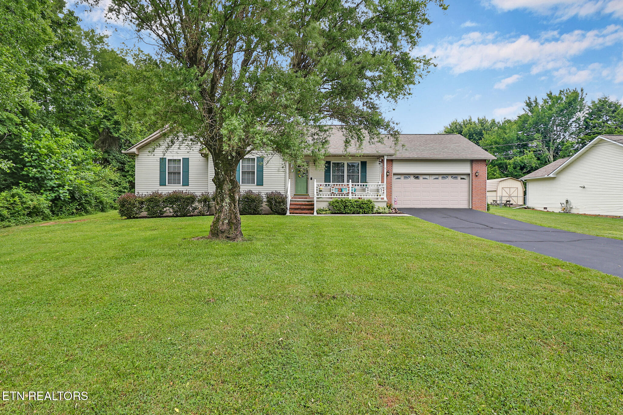 215 Kearney Drive Crossville TN 38555
