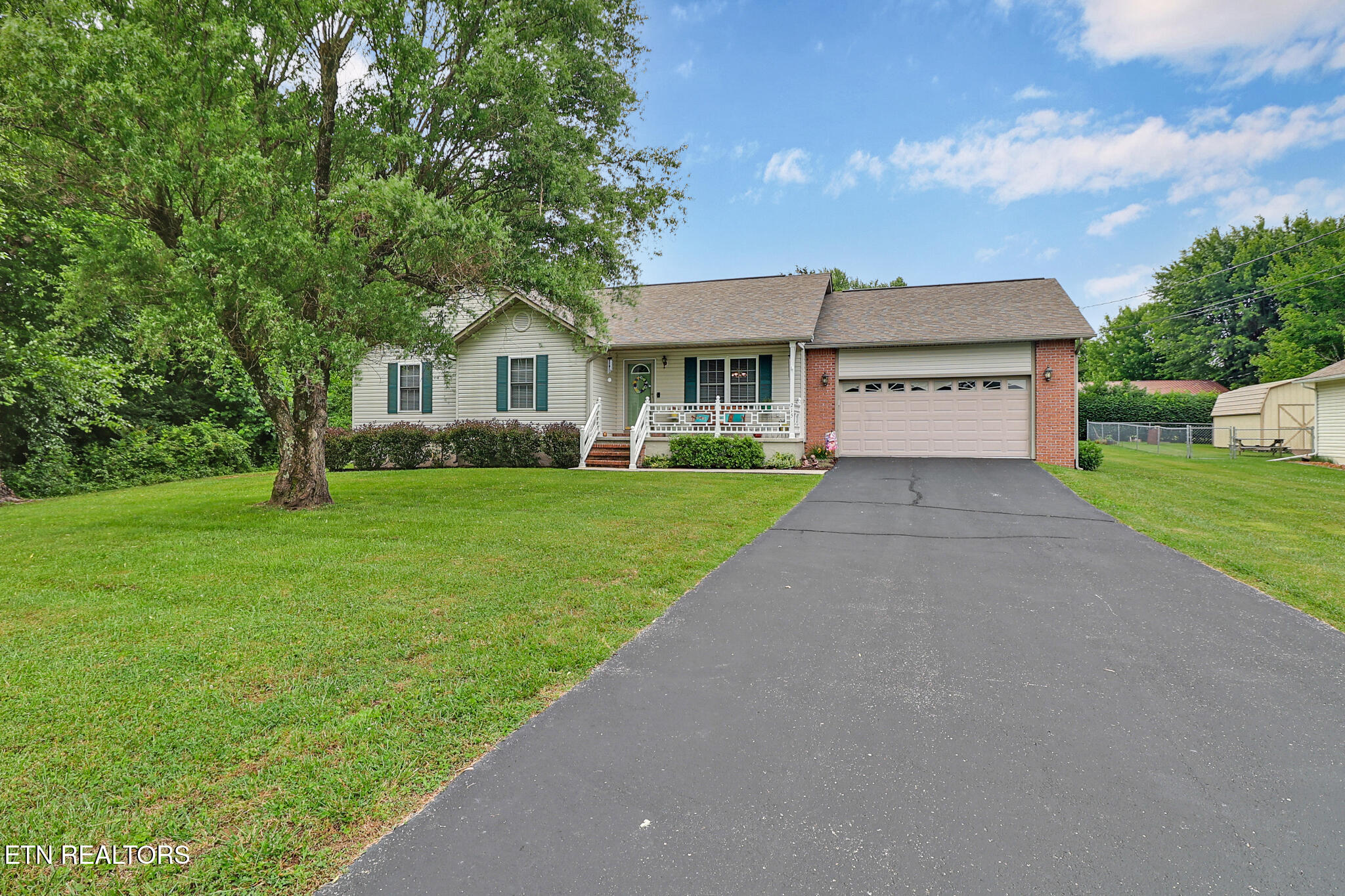 215 Kearney Drive Crossville TN 38555