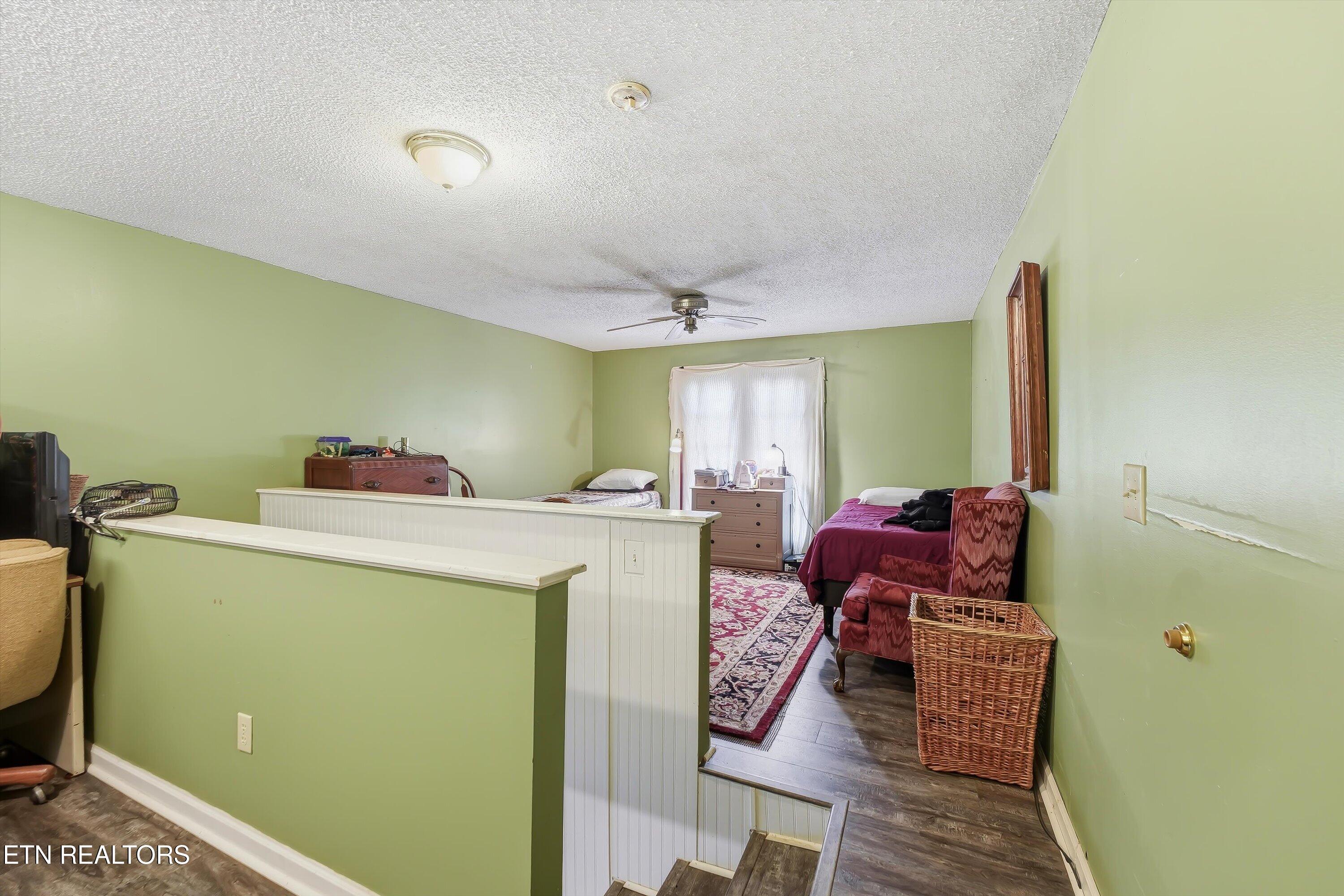 9613 Norris Freeway Powell TN 37849