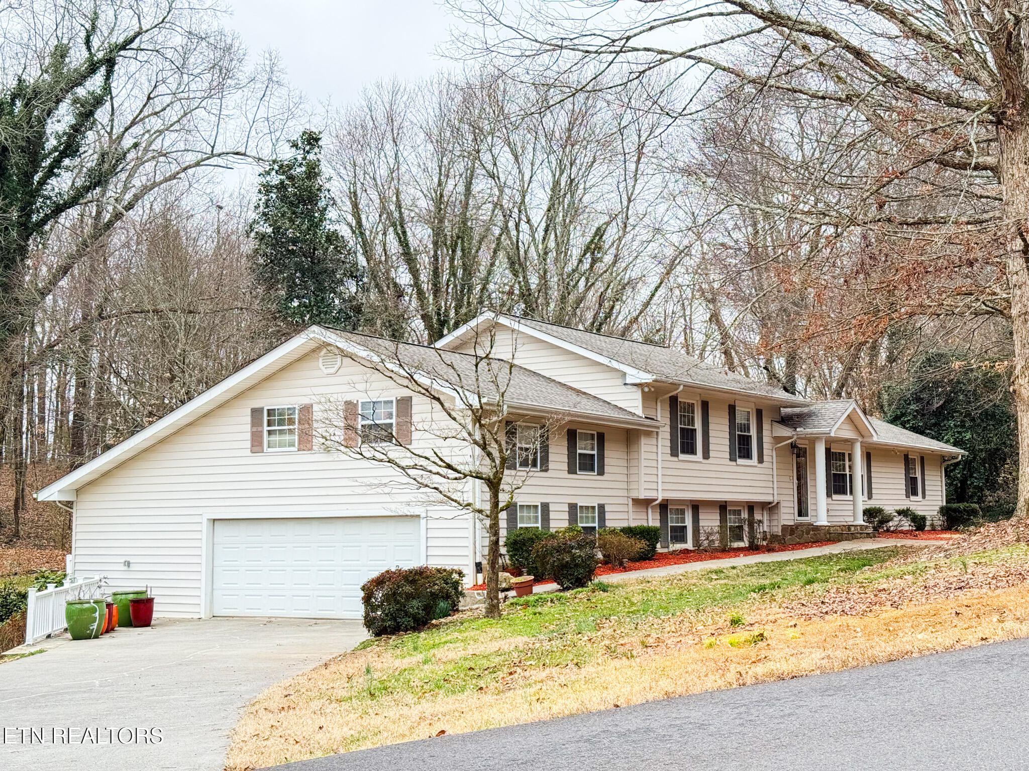 1515 Crestway Drive Athens TN 37303