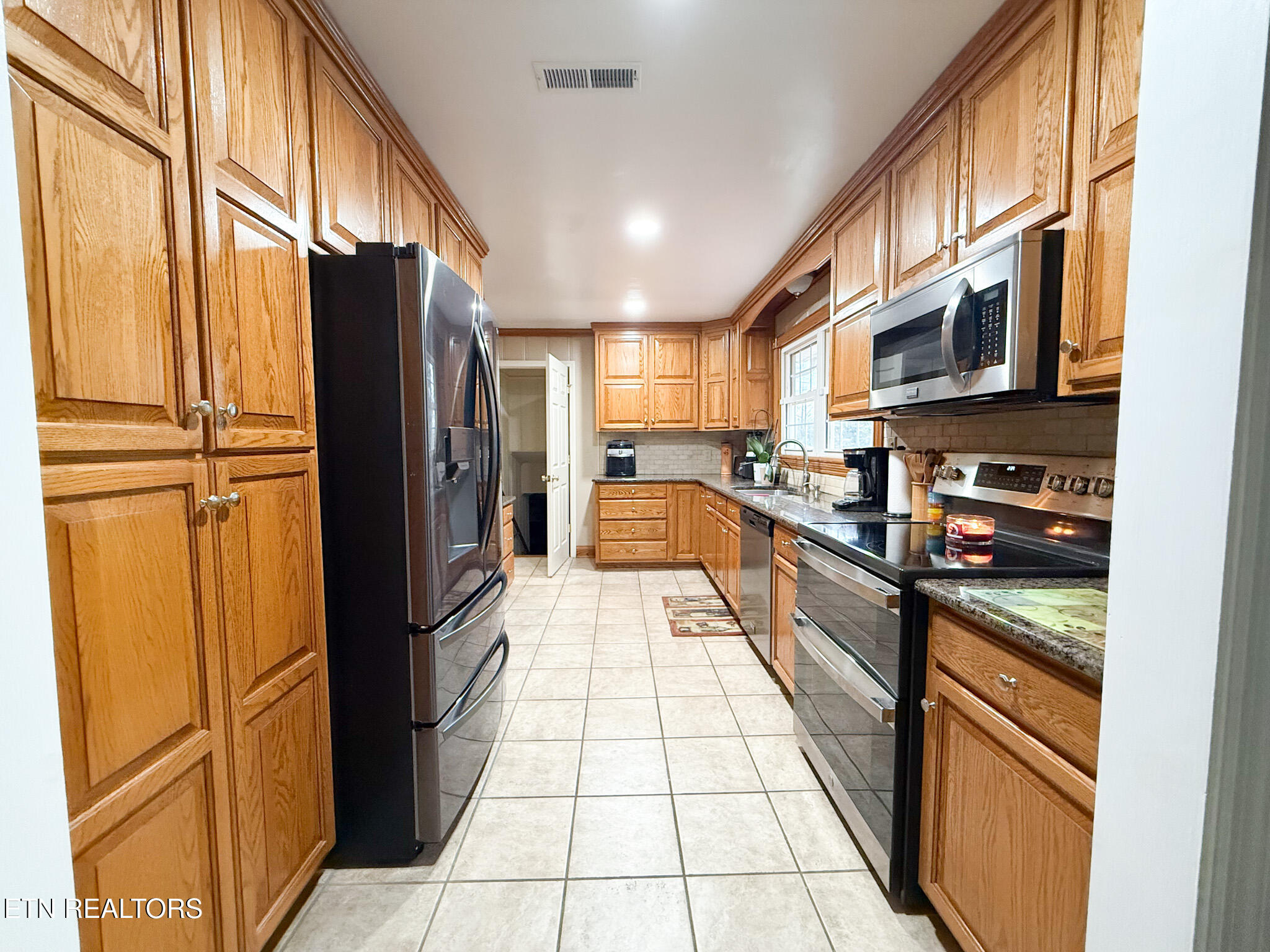 1515 Crestway Drive Athens TN 37303