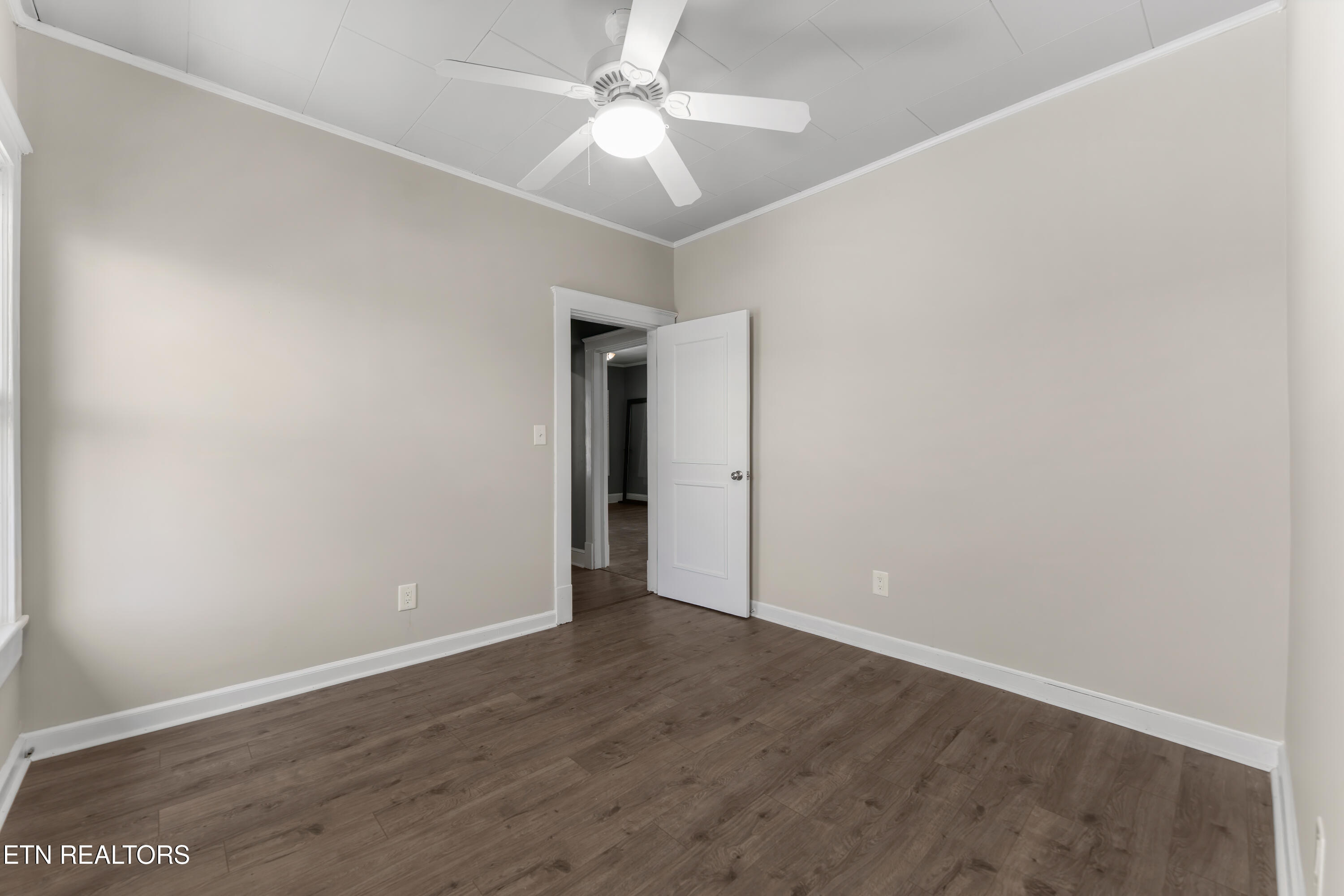 306 E Walden Street Lafollette TN 37766