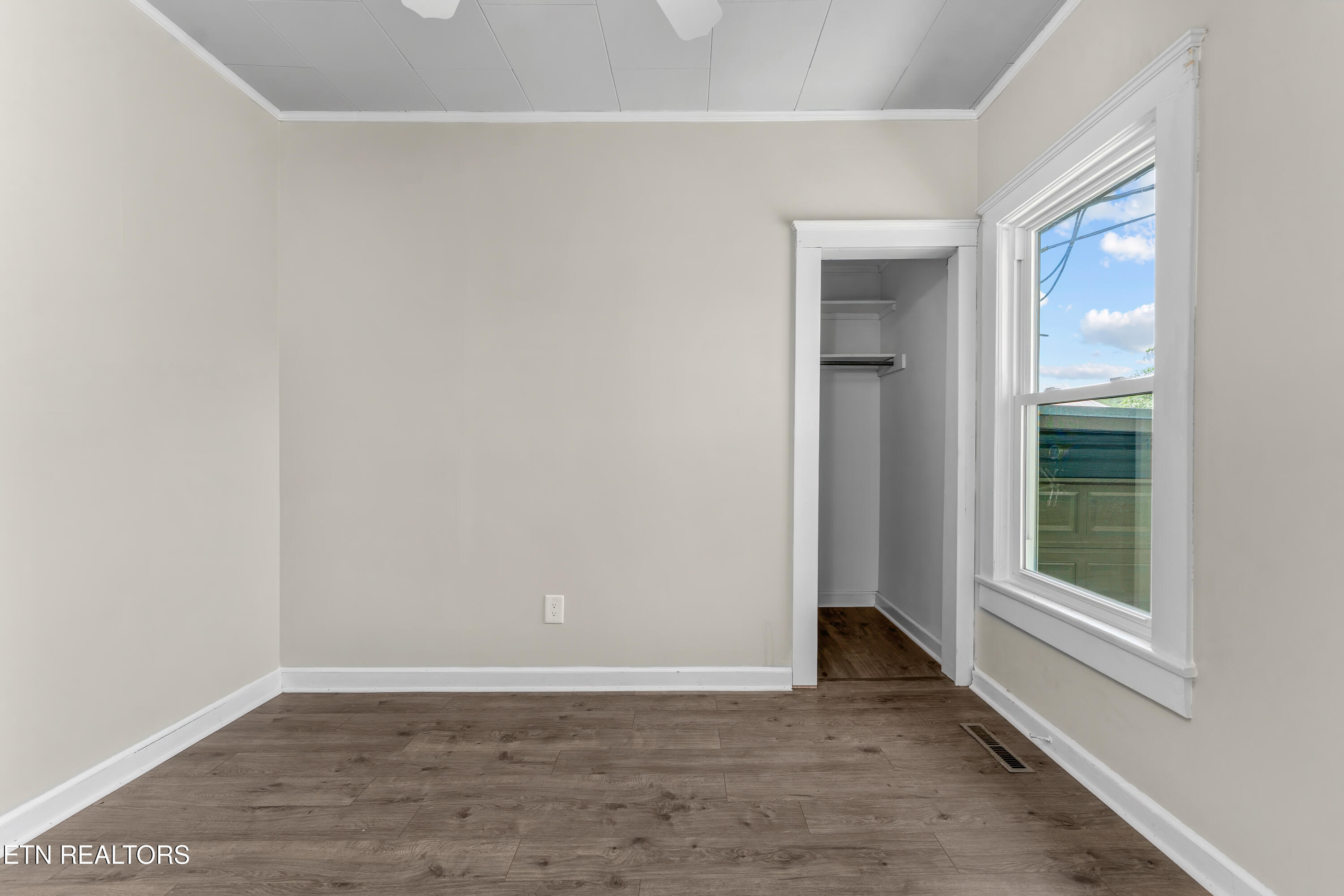 306 E Walden Street Lafollette TN 37766