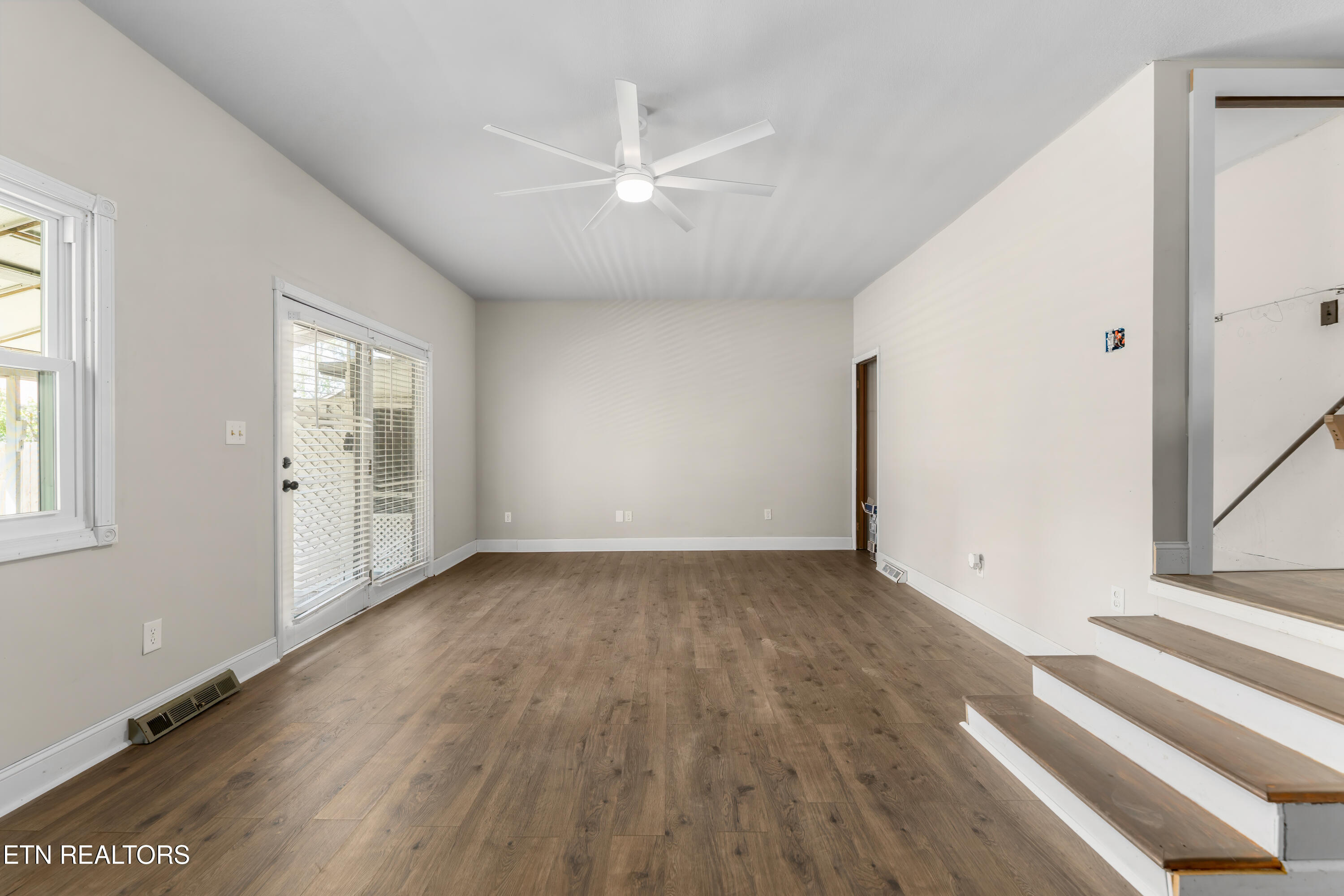 306 E Walden Street Lafollette TN 37766
