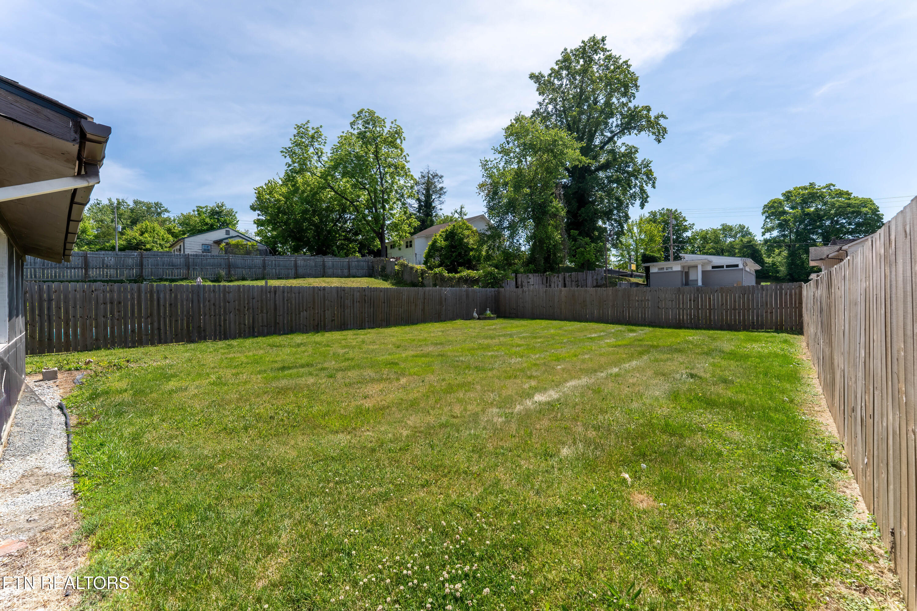 306 E Walden Street Lafollette TN 37766