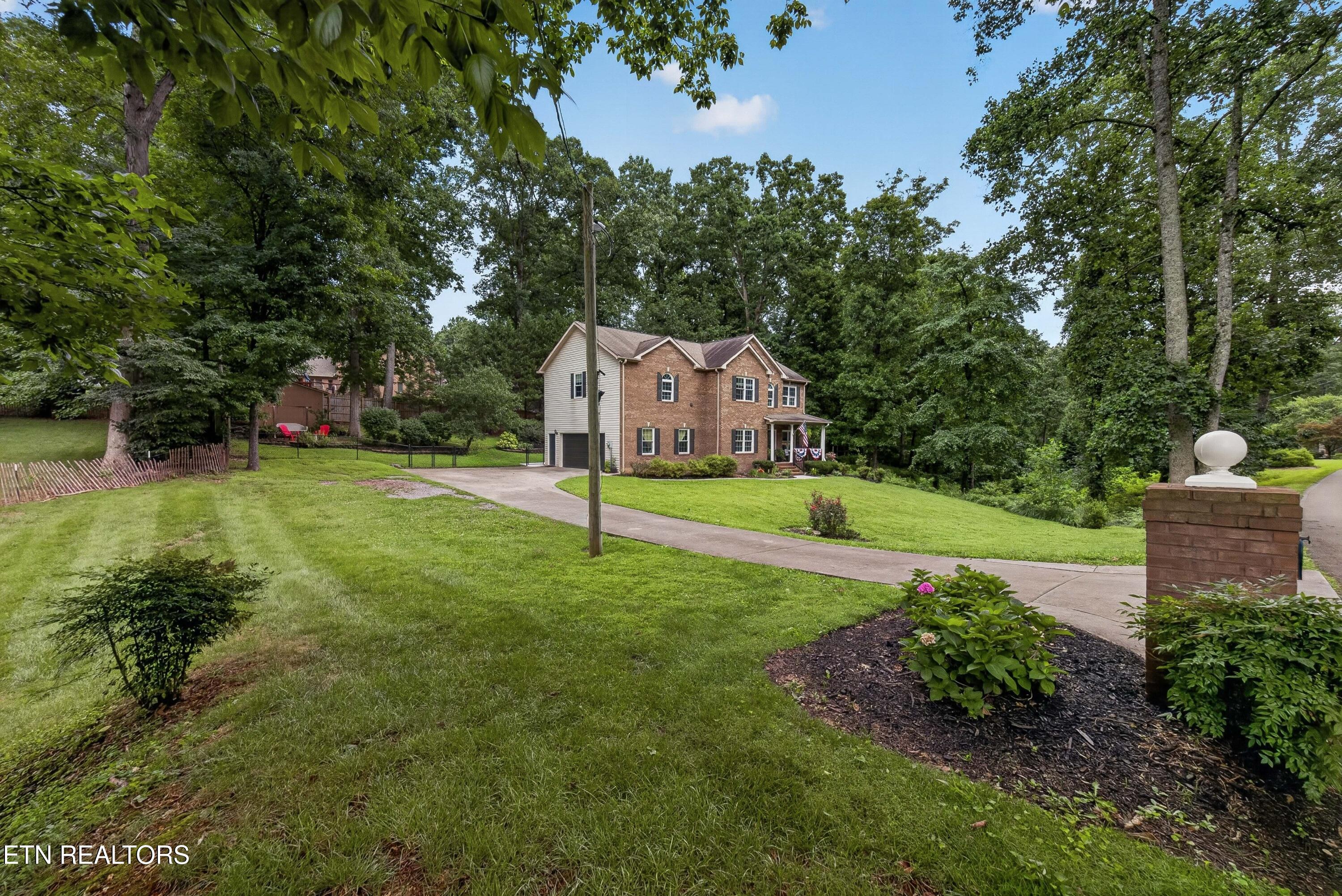 8016 Walker Road Knoxville TN 37938