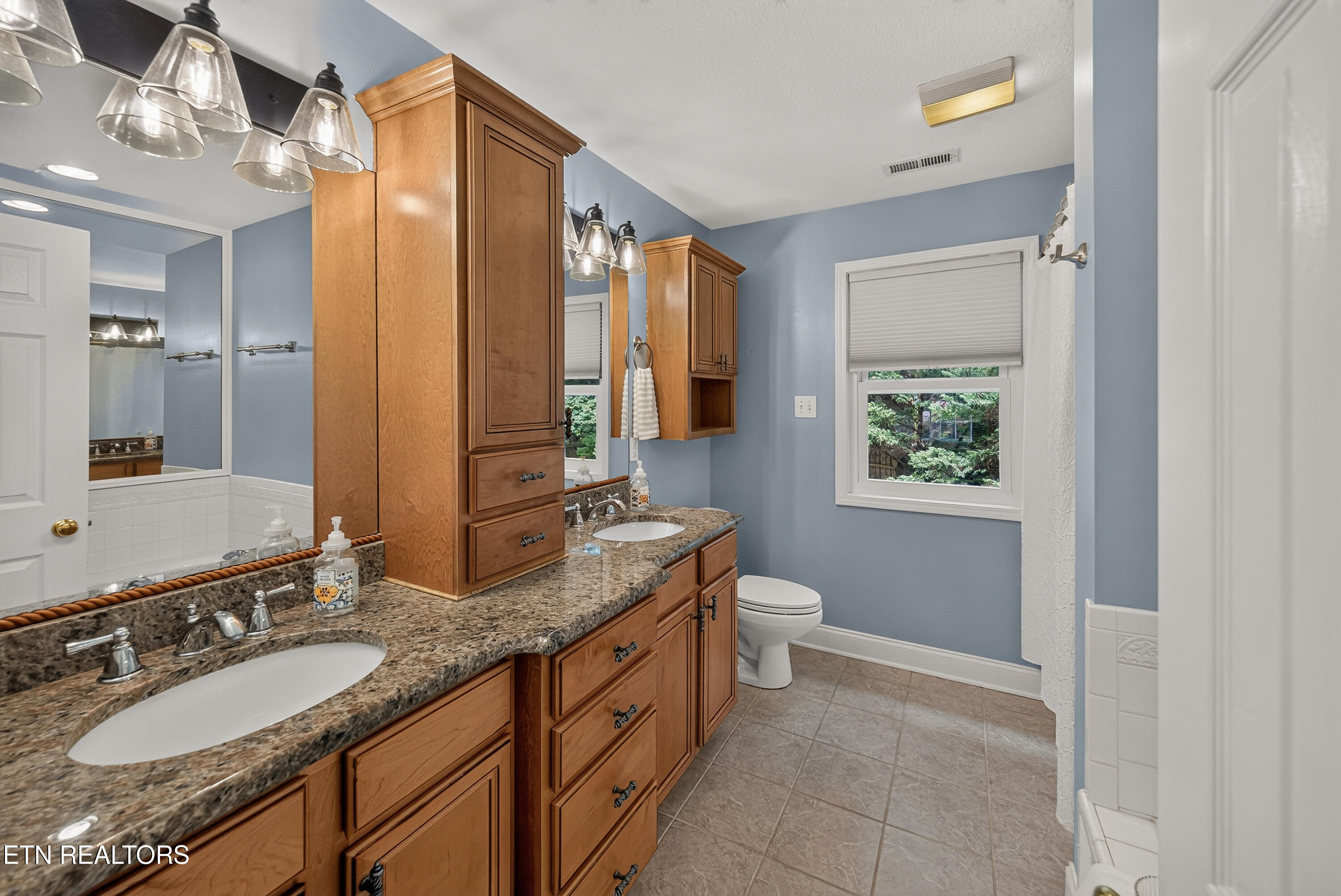 8016 Walker Road Knoxville TN 37938