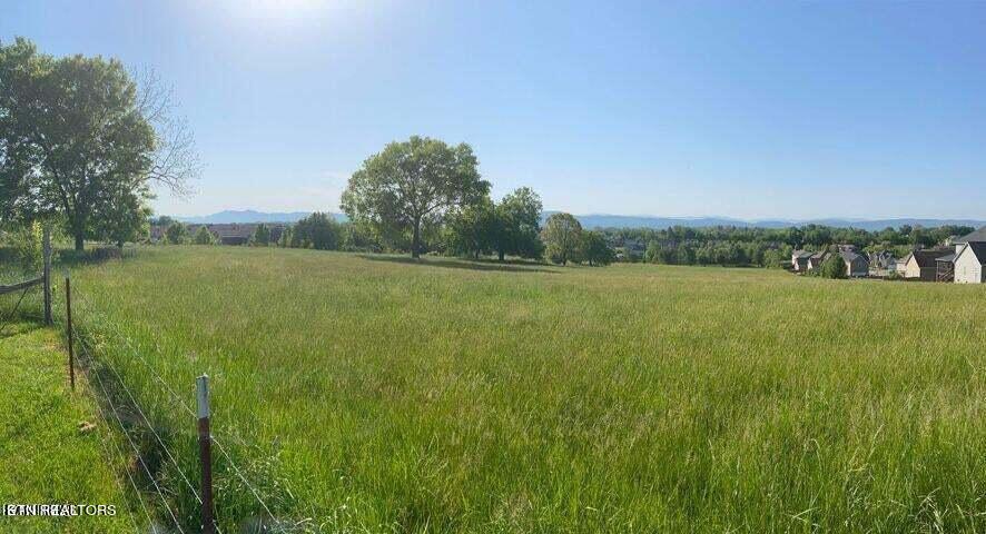 2676 Sevierville Road Maryville TN 37804