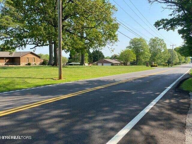 2676 Sevierville Road Maryville TN 37804