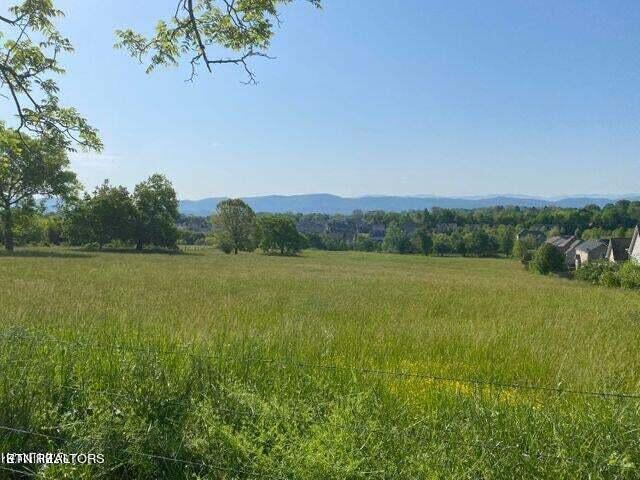 2676 Sevierville Road Maryville TN 37804