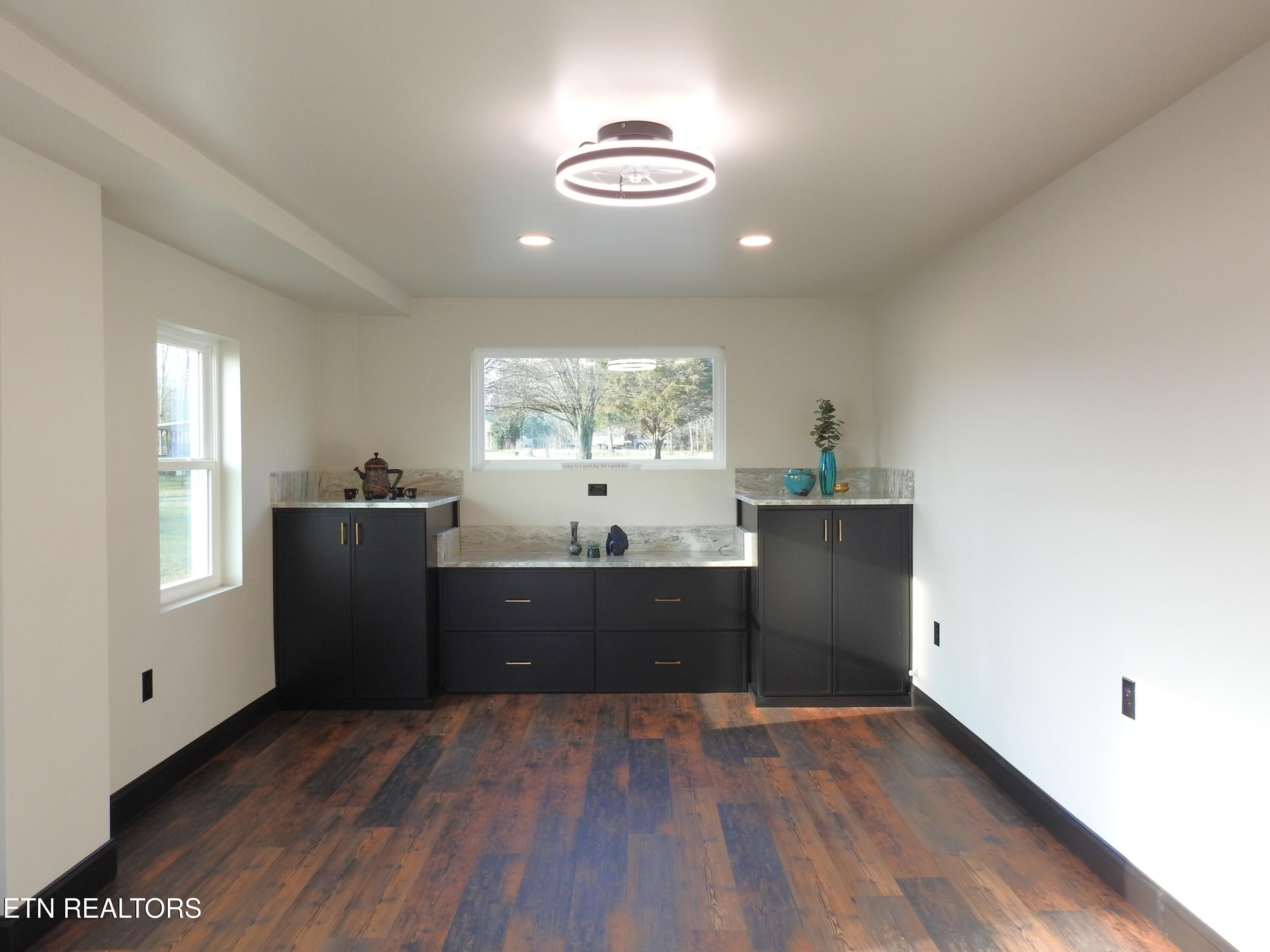 254 Karen Drive Spring City TN 37381
