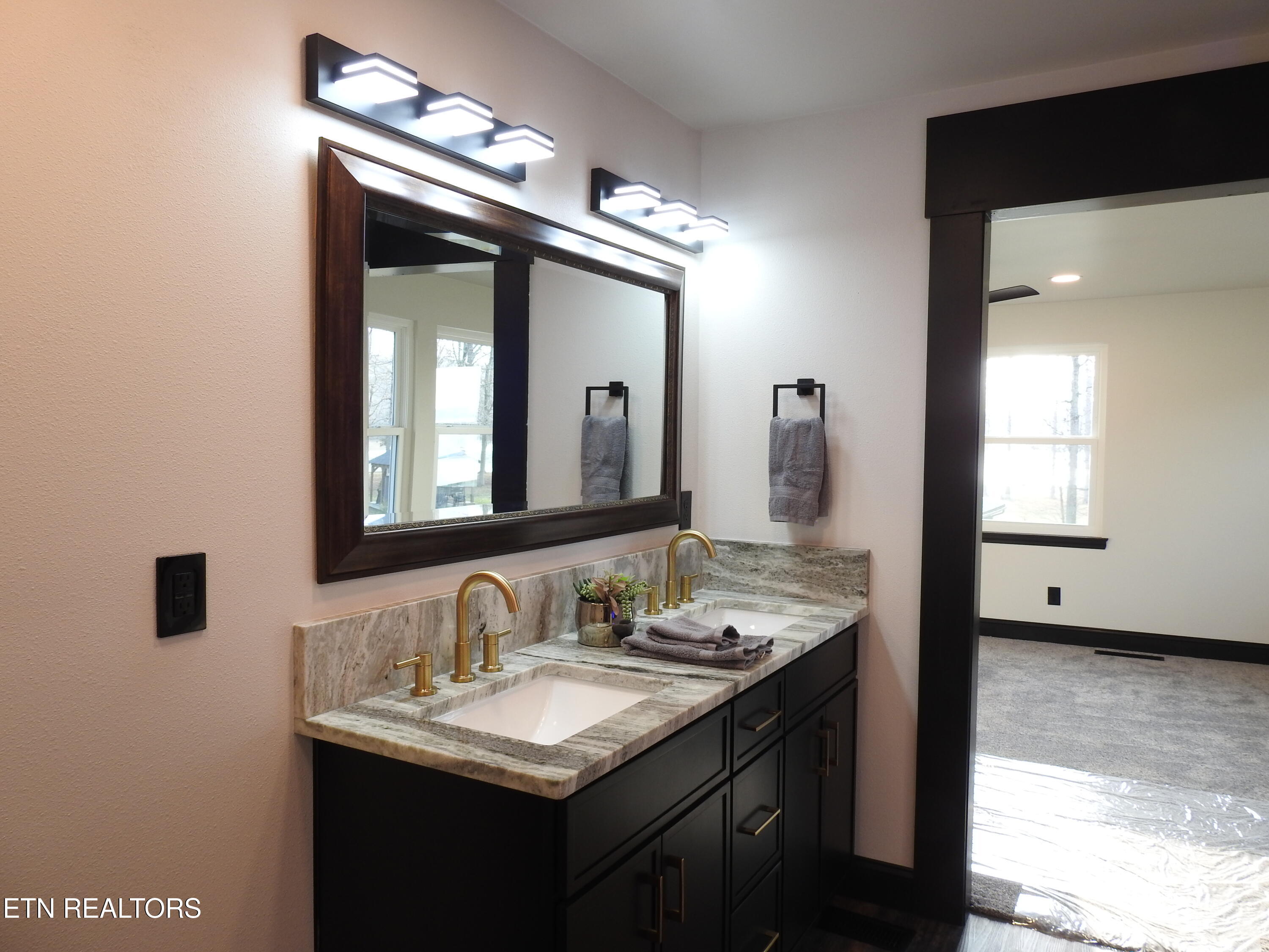 254 Karen Drive Spring City TN 37381