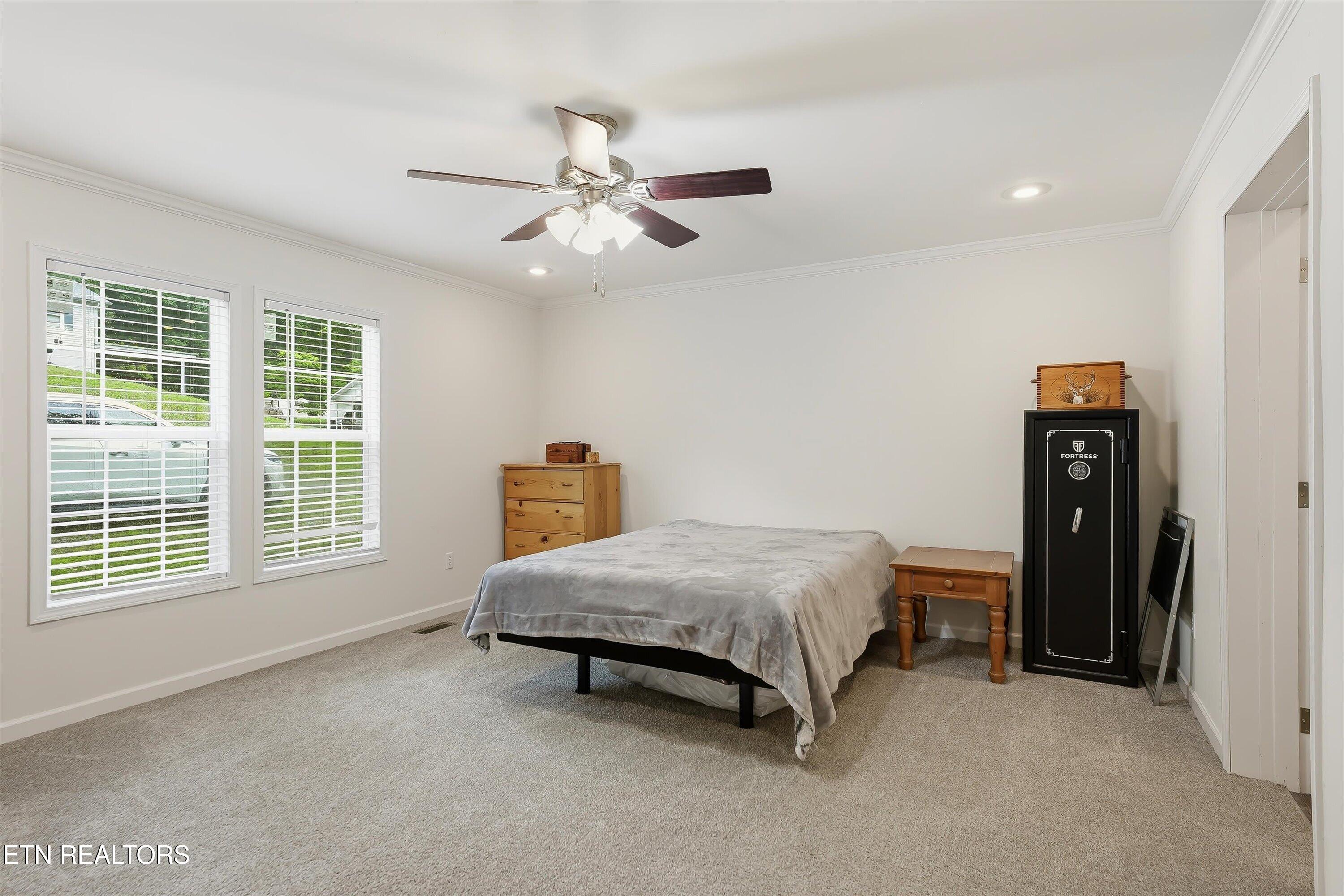 144 Zeni Lane Harriman TN 37748