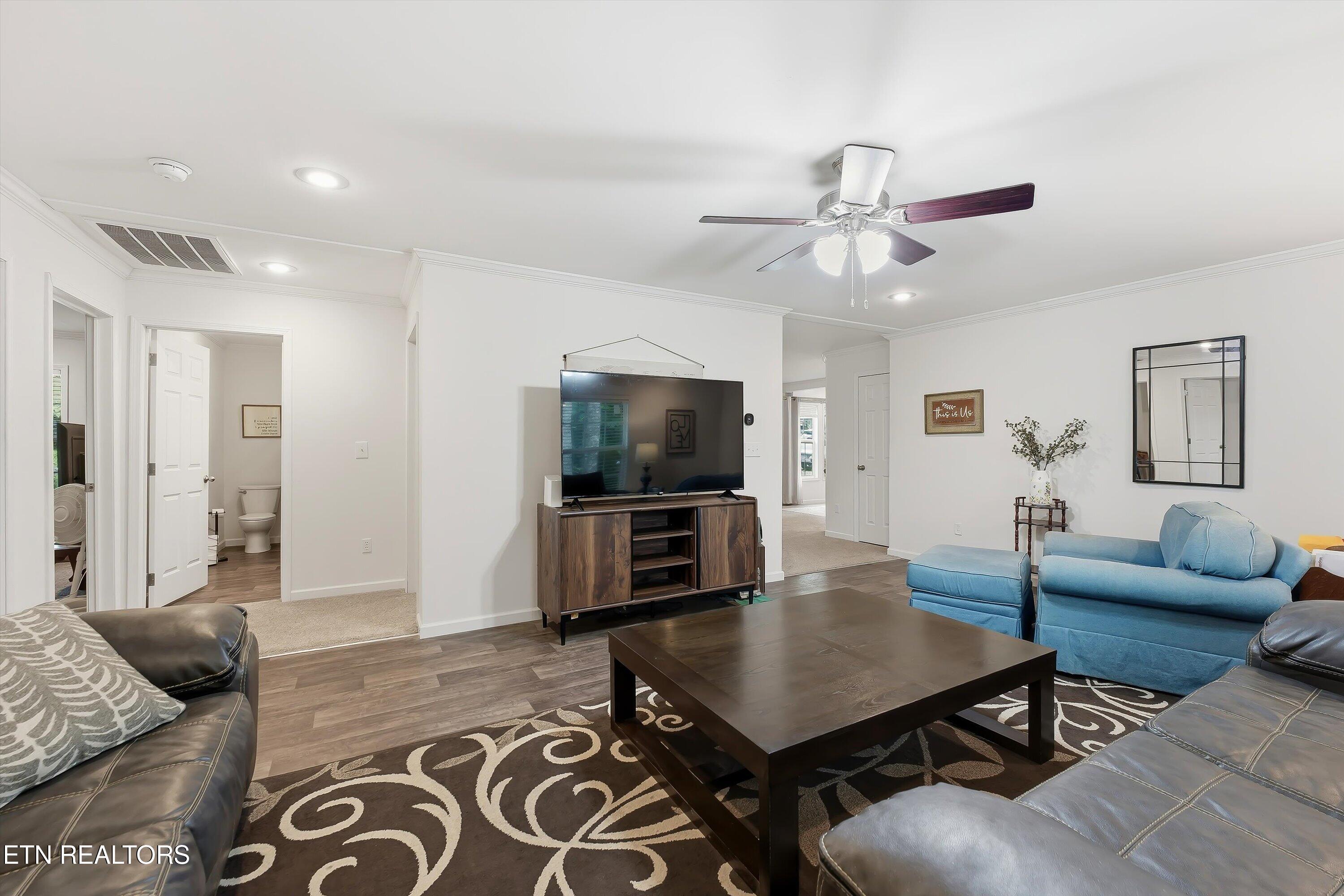 144 Zeni Lane Harriman TN 37748