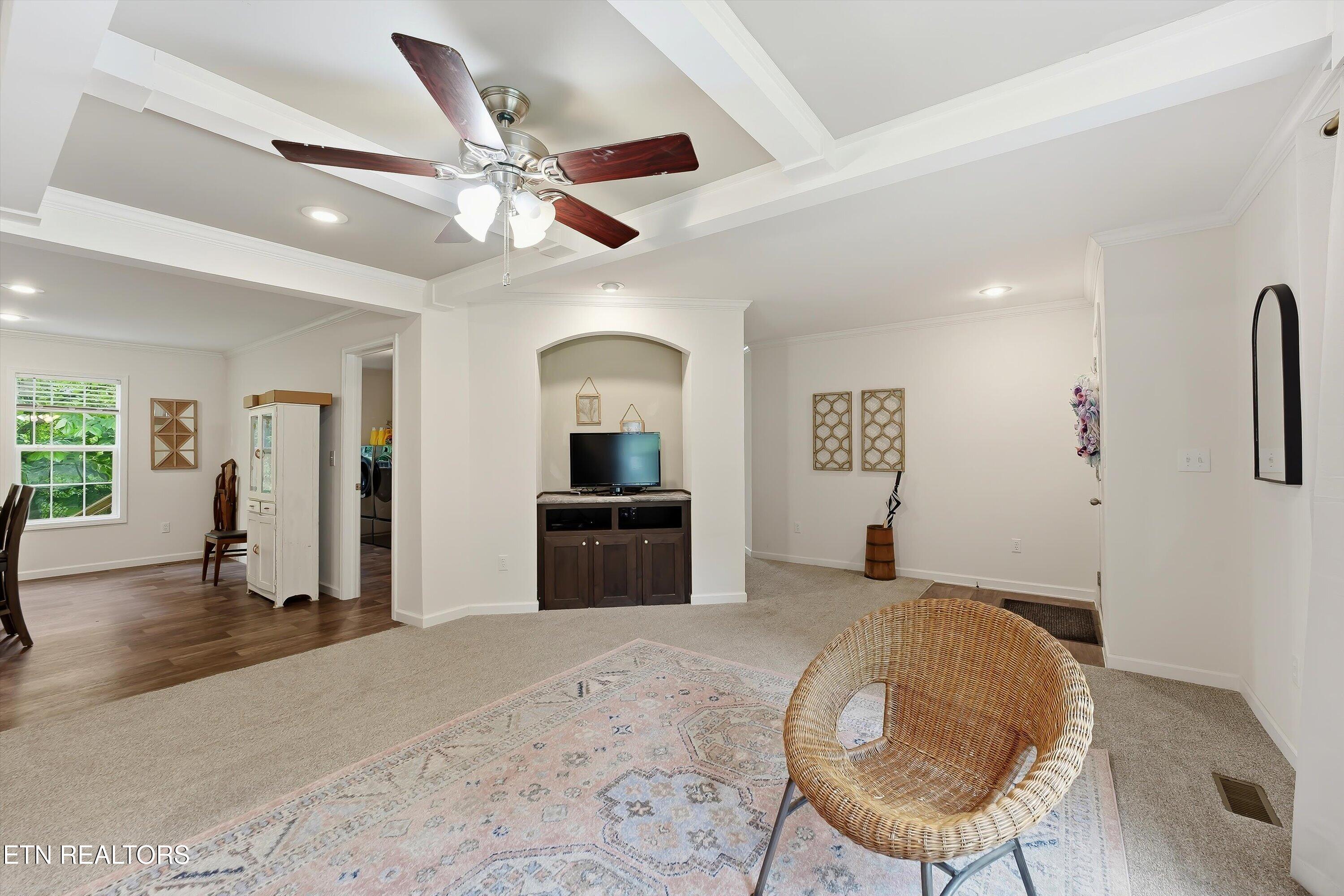 144 Zeni Lane Harriman TN 37748
